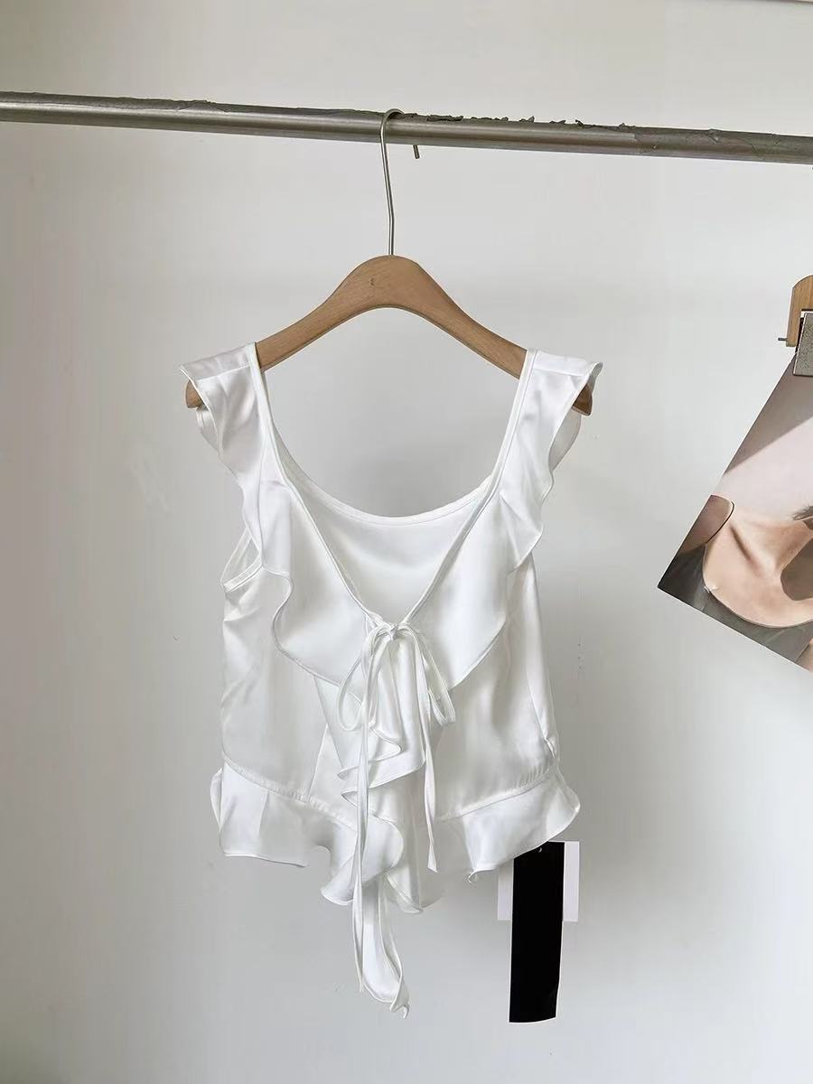 TP366缎面荷叶边上衣