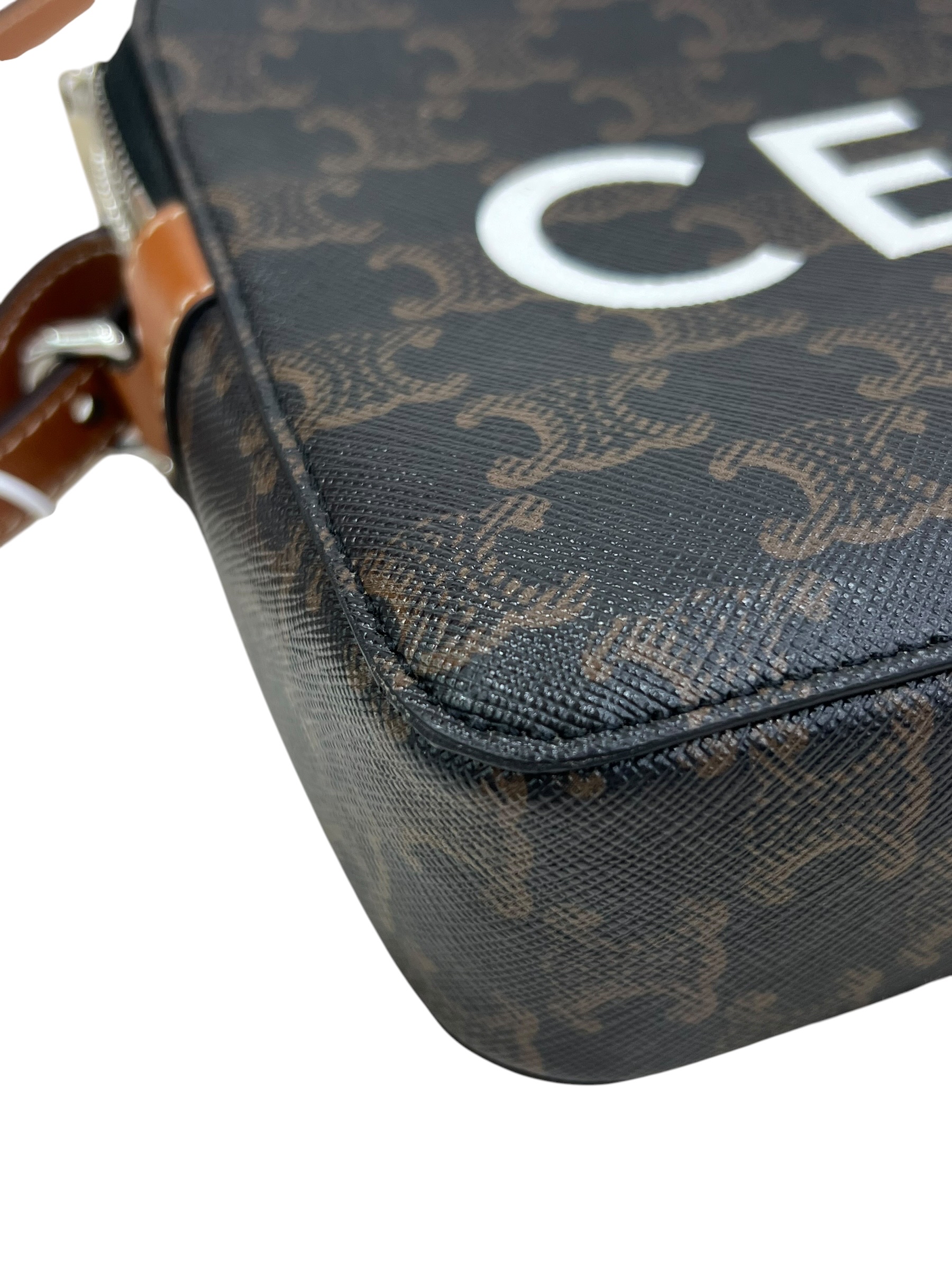 Pre-Owned CELINE Camera Bag / Product Code: 063021
