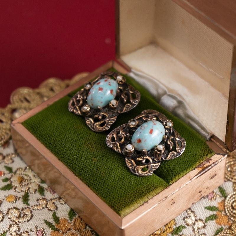 Vintage Mid-Century Faux Turquoise Cabochon Large Statement Clip Earrings (EA0812)