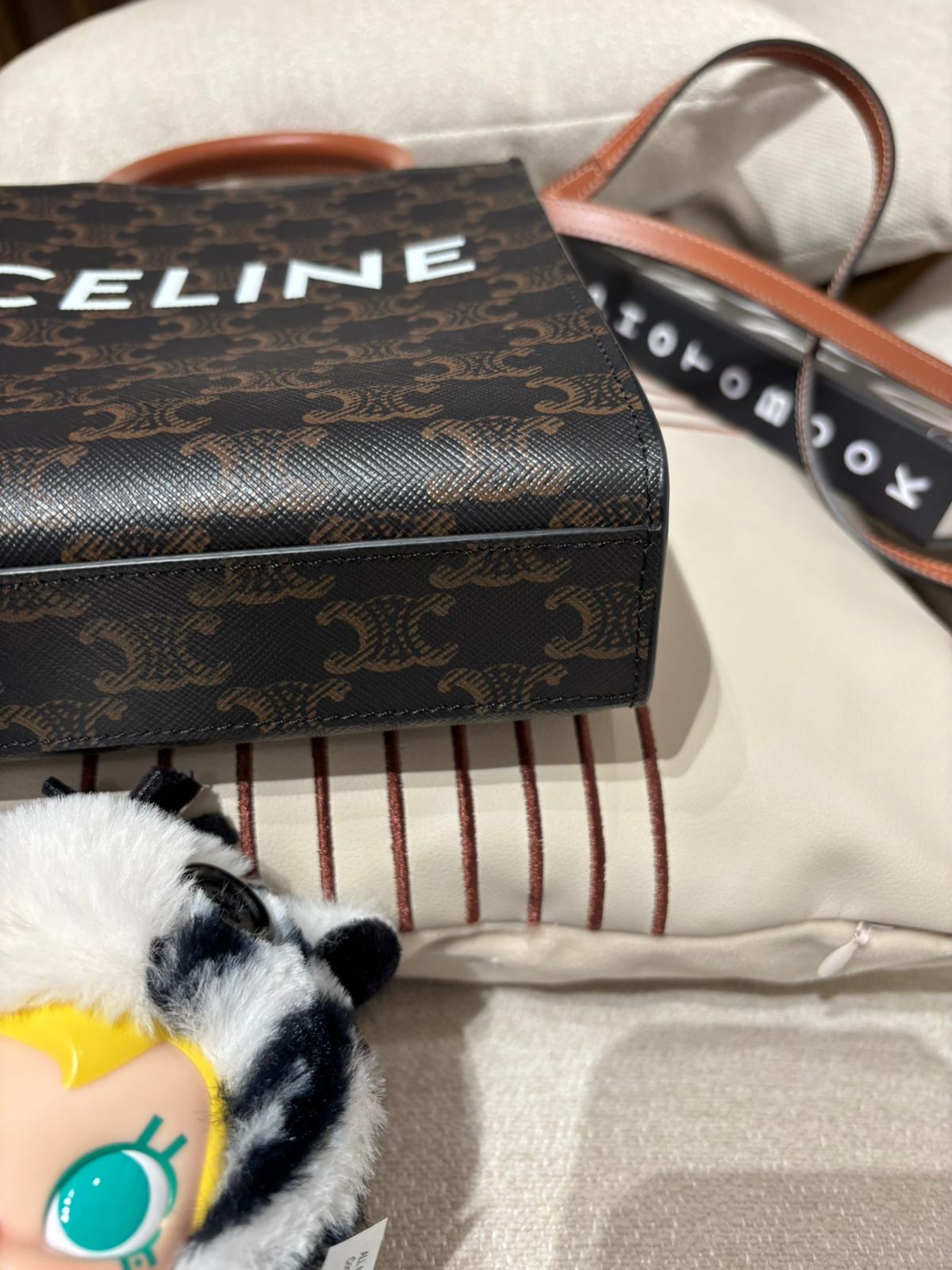 Celine mini vertical cabas tote bag 100%Authentic,98%New ✅dust bag 