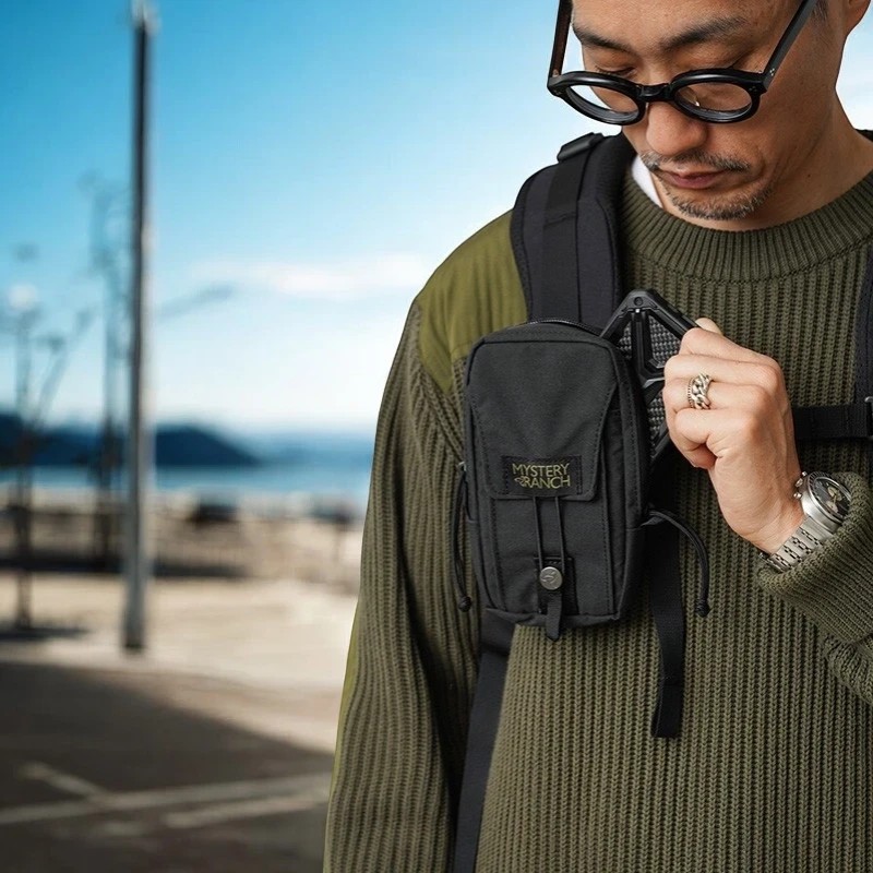 Mystery Ranch Tech Holster 收納包加大版本