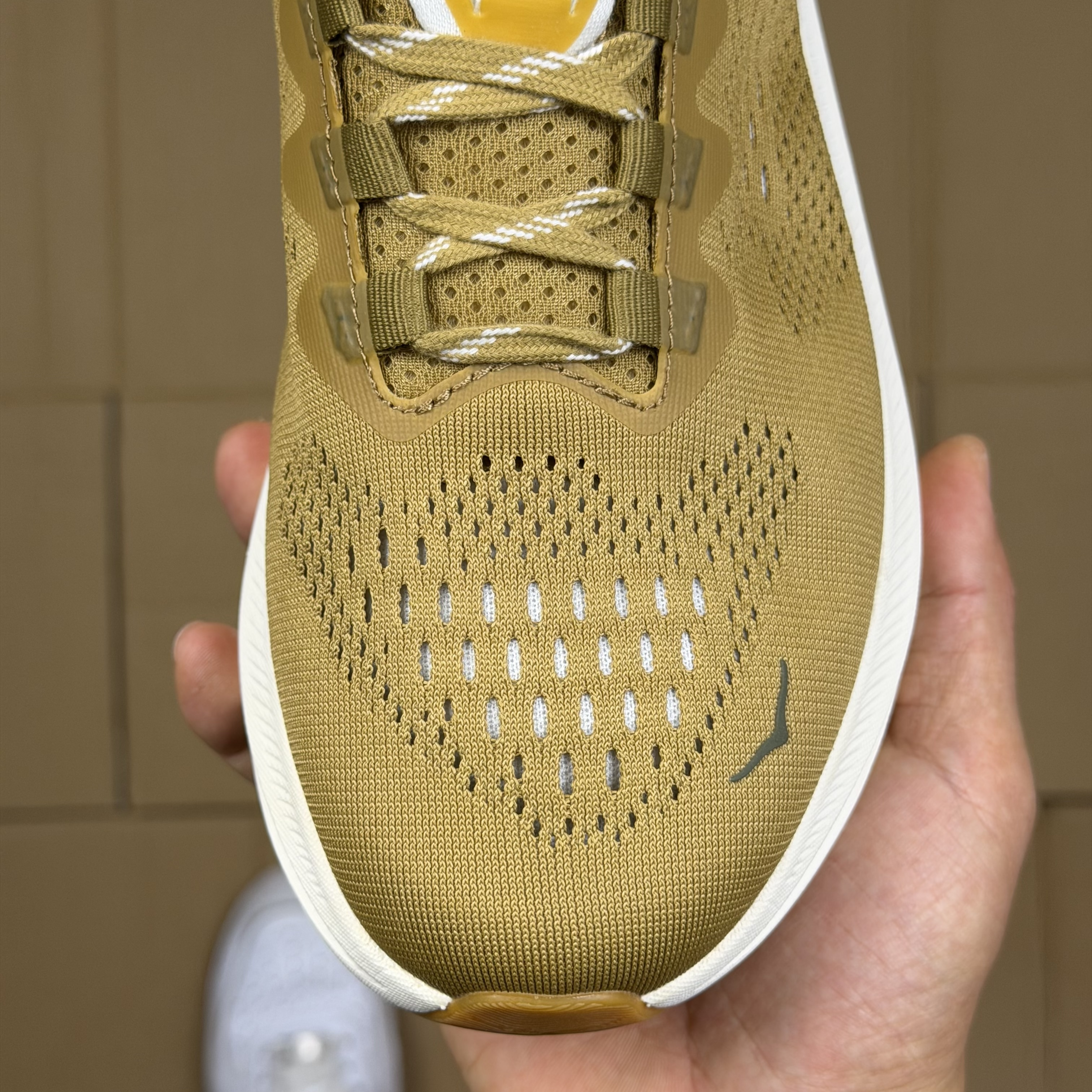 Hoka One One Kawaha 2