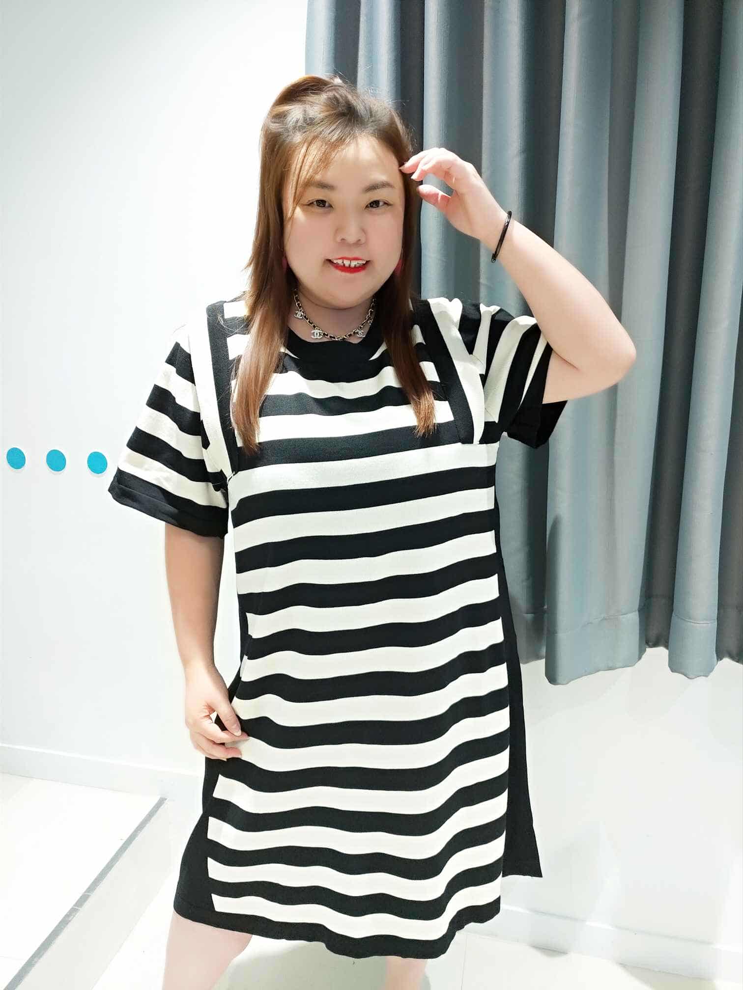 DSD02 假两件线条设计针织连身裙