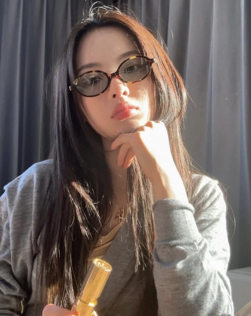 限時優惠✨訂貨📮MIUMIU 橢圓形太陽眼鏡 夏天必備喔~