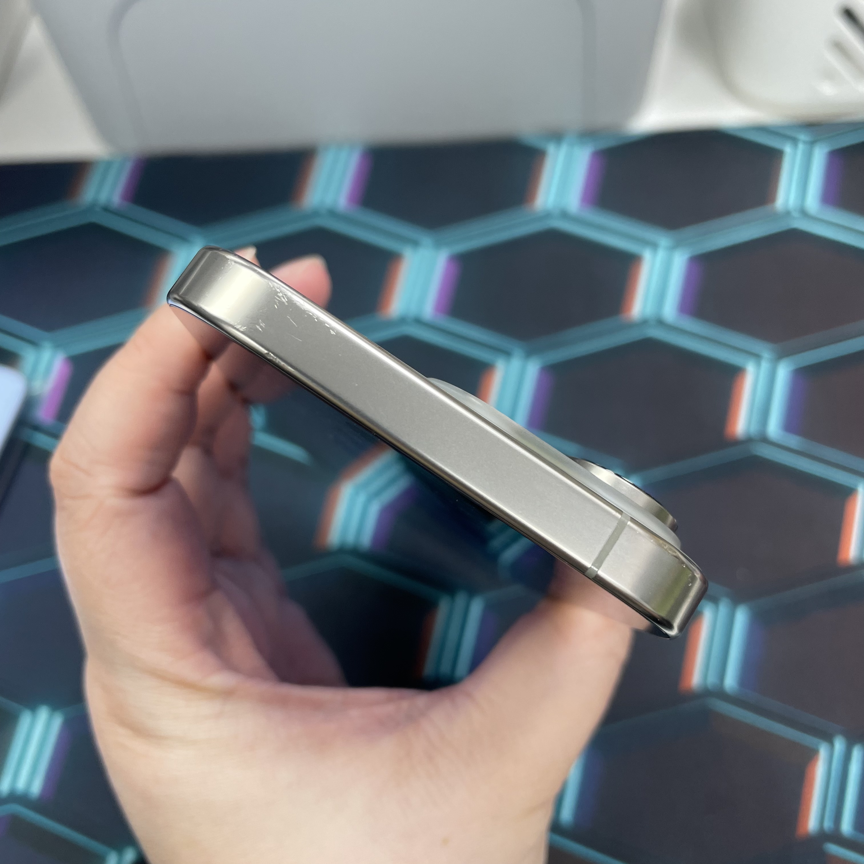 *5861 16 pro 靚機 128GB 電90 原色 gray