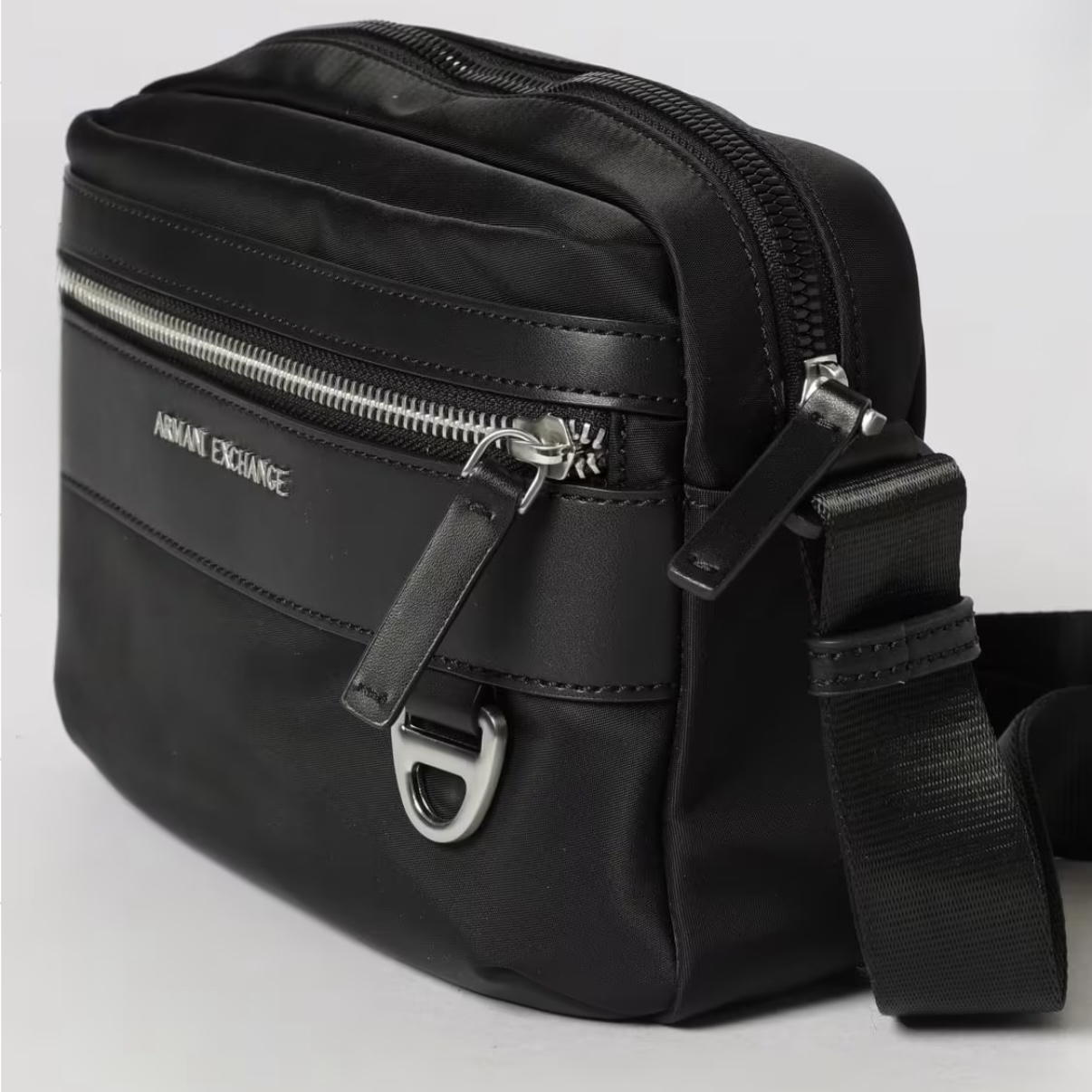 ARMANI EXCHANGE CROSSBODY BAG 