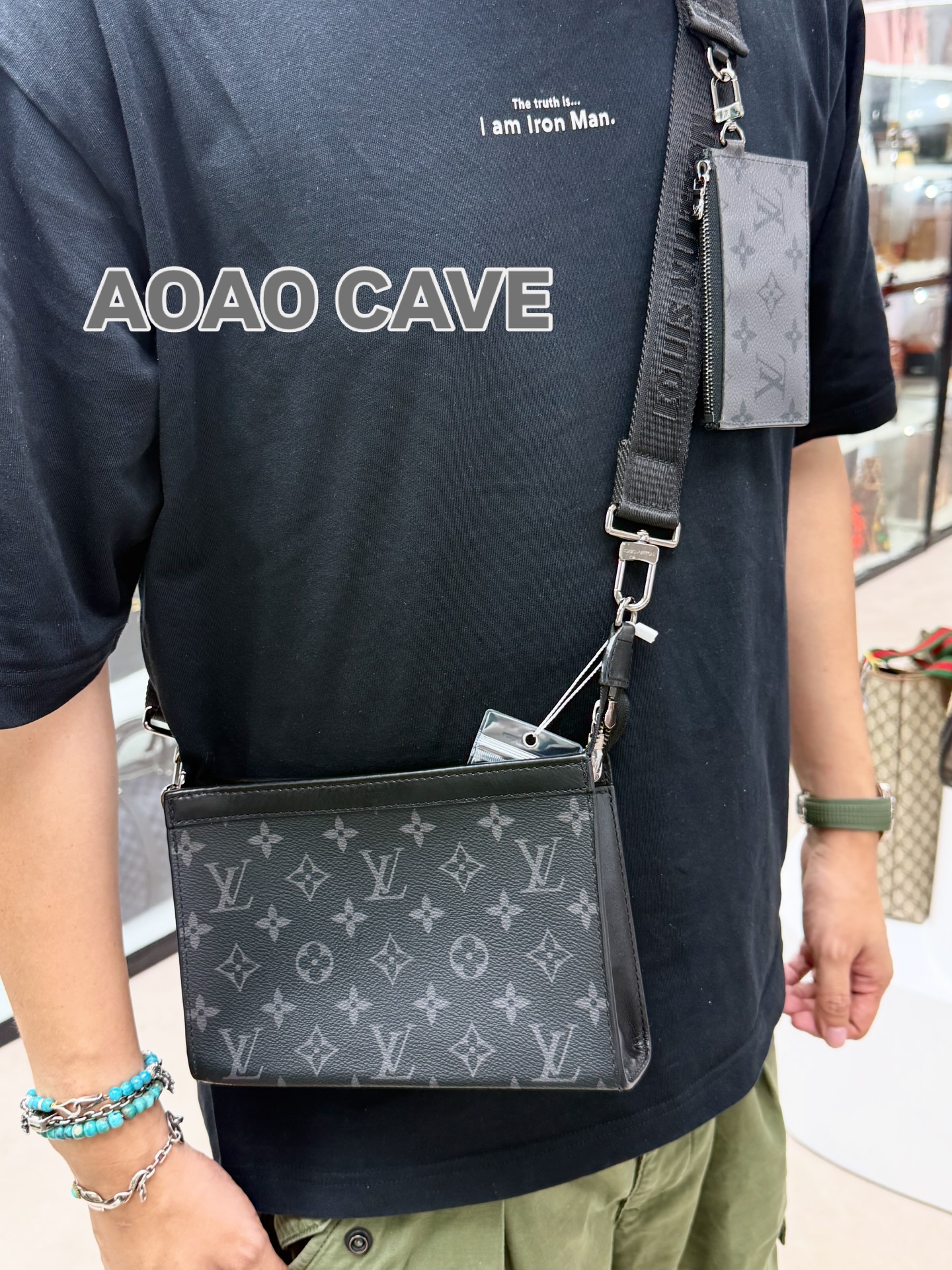 Lv👜 PRE OWNED 🛍️黑色老花二合一