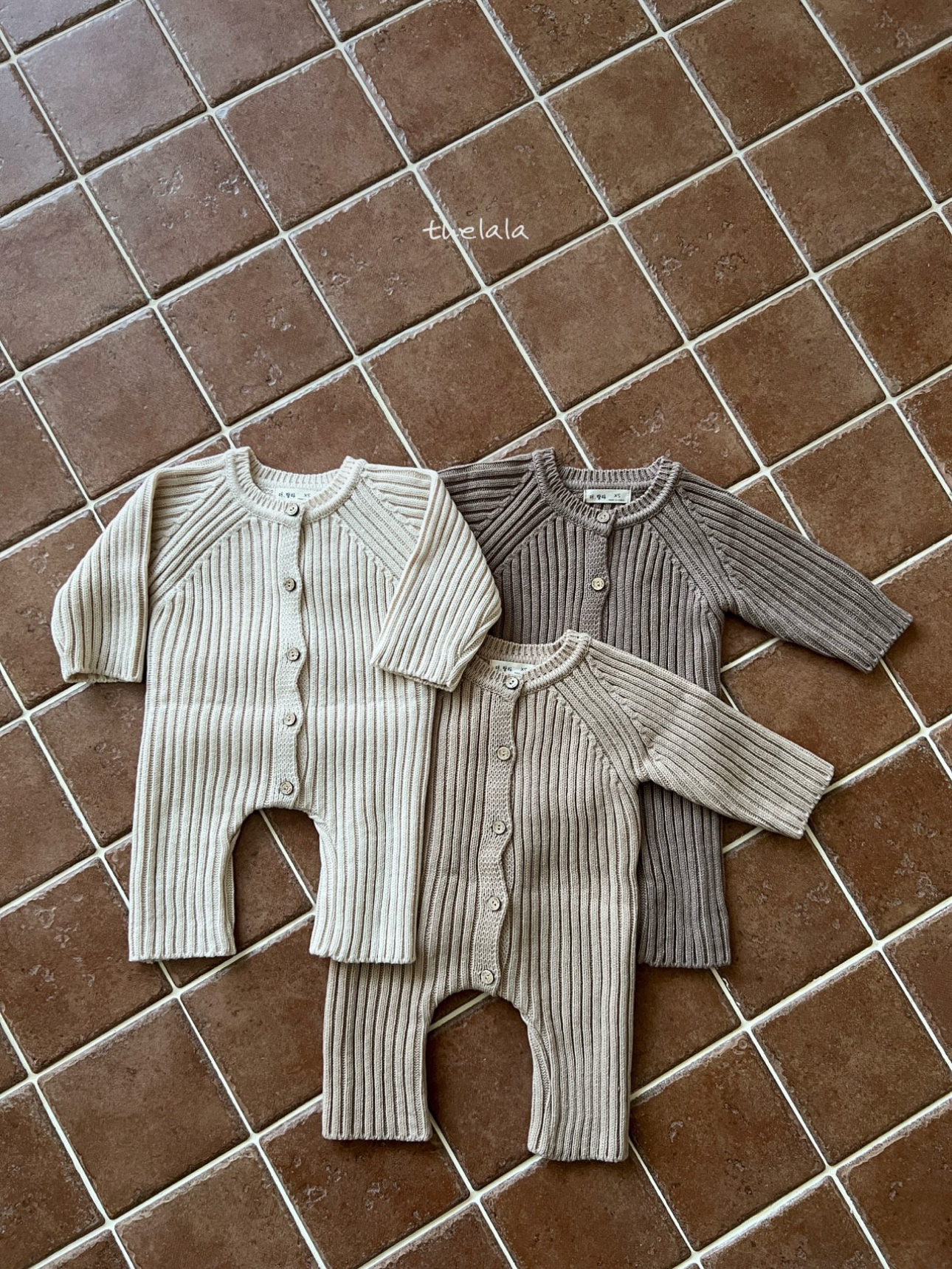 🌸預訂 韓國直送🌸🇰🇷THELALA三色開襟針織長袖連身服