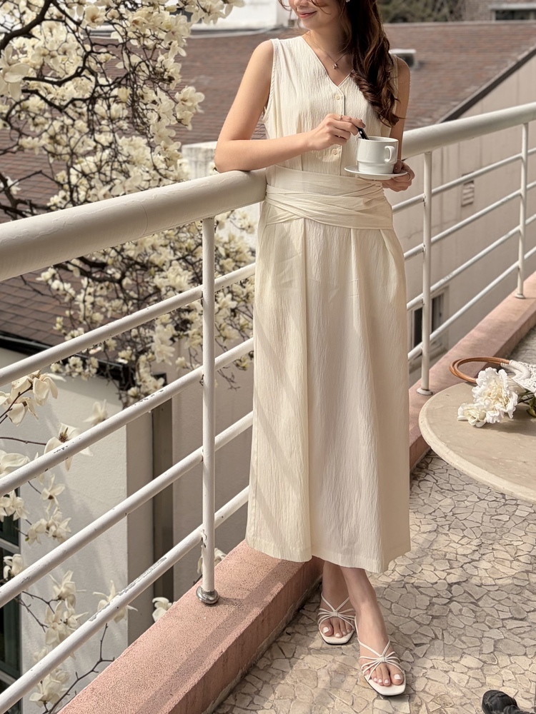 Arya Two-Way Textured Dress (Ivory)