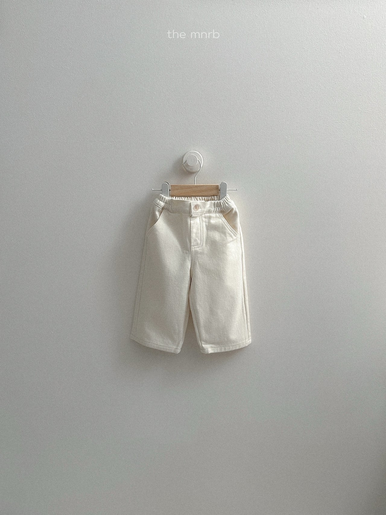 Mnirobe | Winter basic straight pants