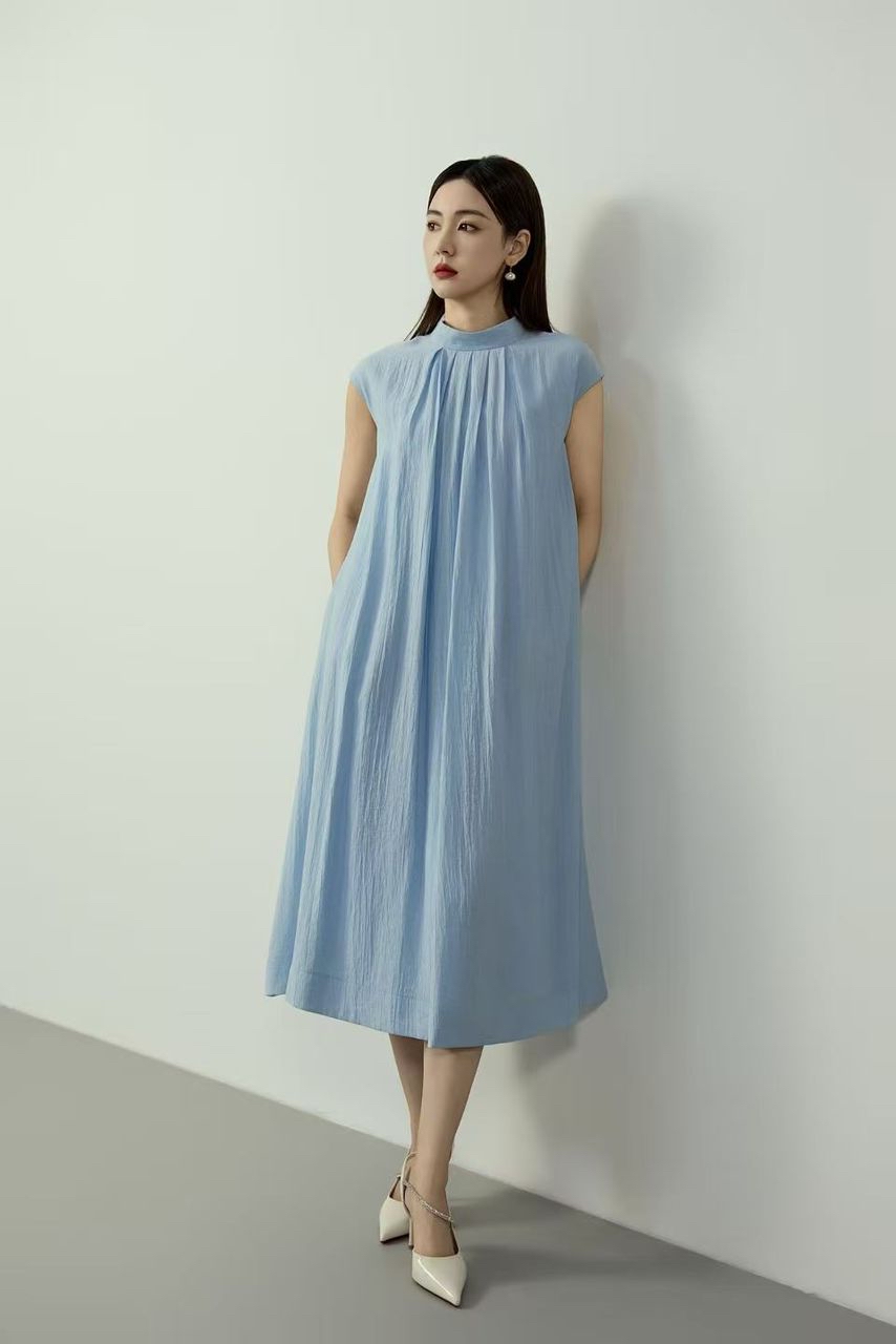 14241146 Noir Grace Midi Dress