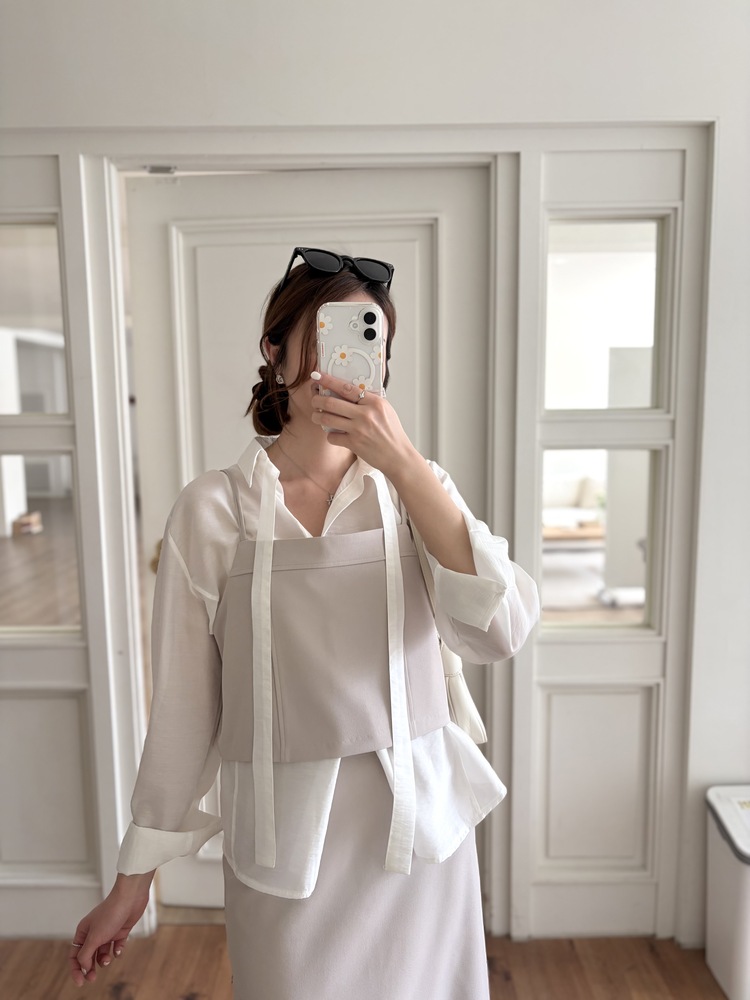 Tie Detail Sheer Blouse (Ivory)
