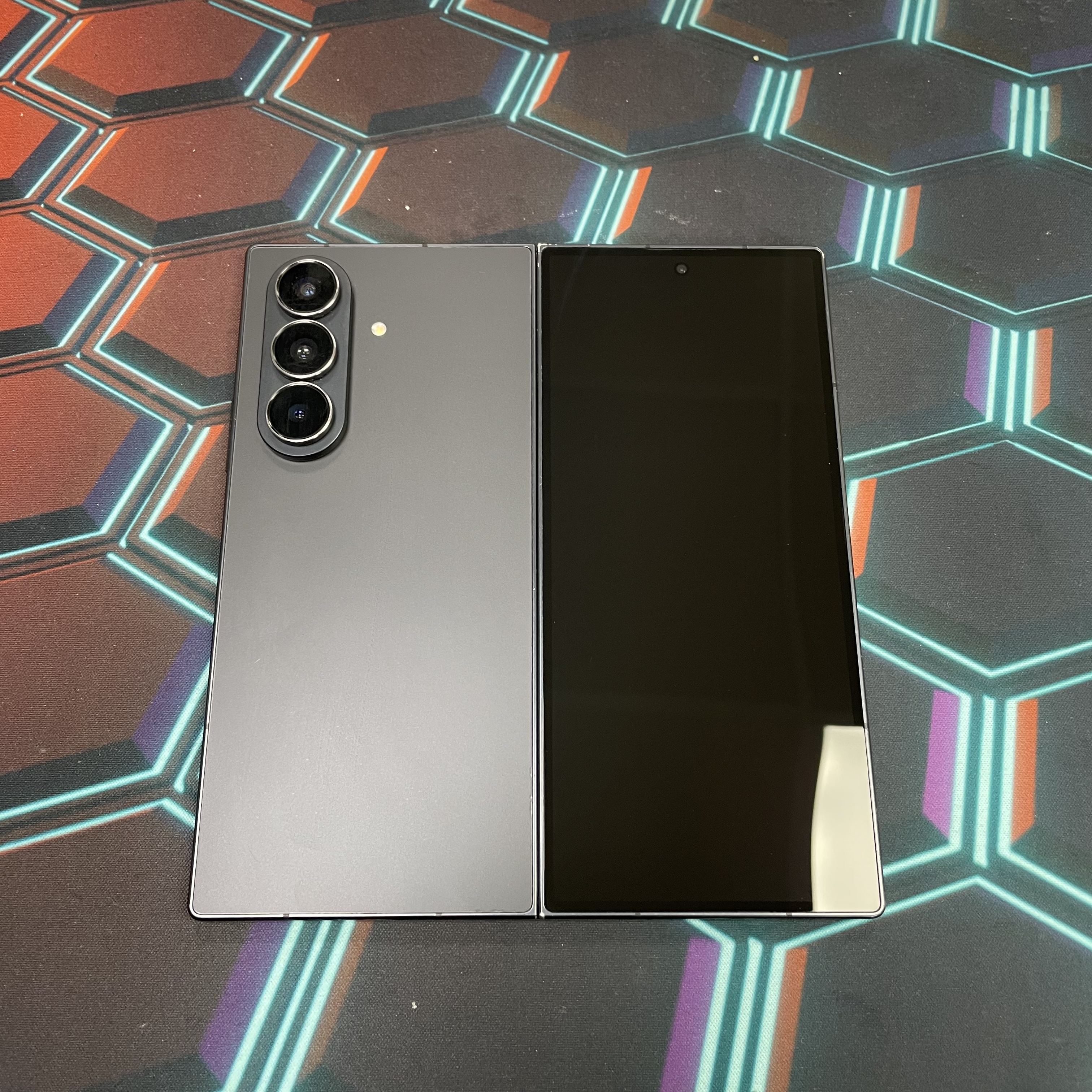 *7903 Galaxy Z Fold 7 勁靚機 16+1TB 黑色 black