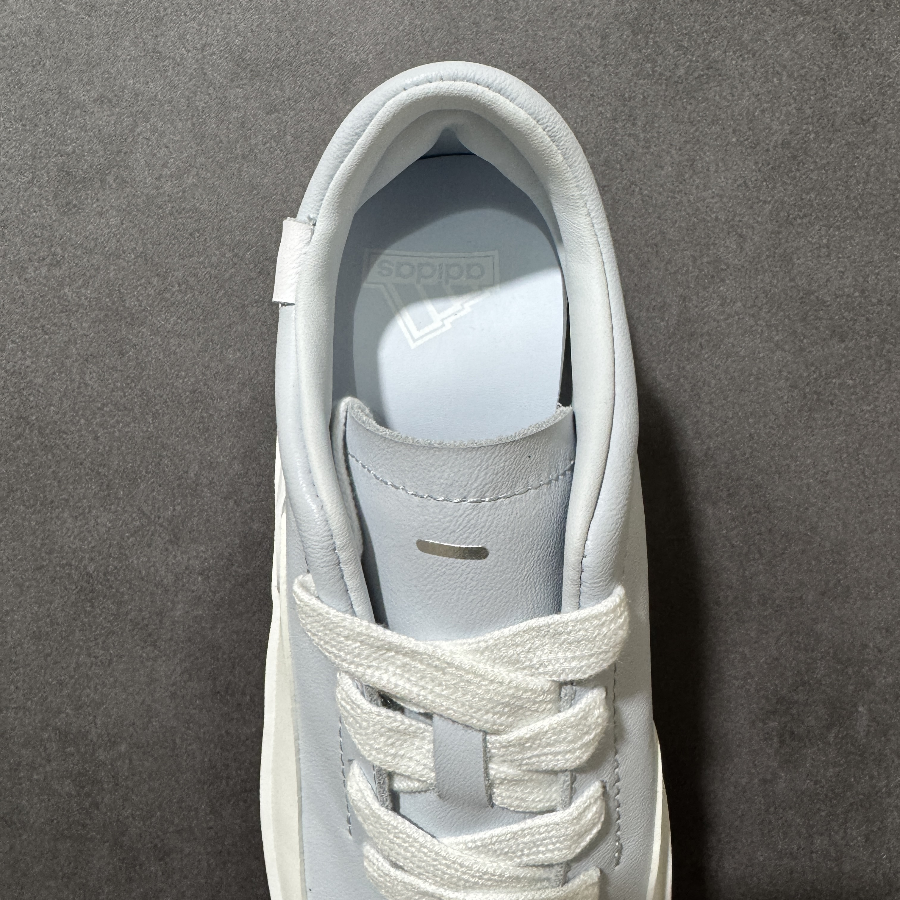 Adidas Labcourt IF1710