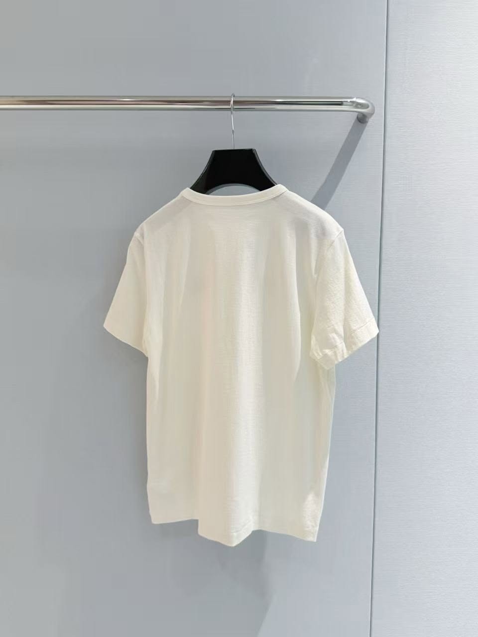 【原單】LV Signature Embroidery T-Shirt 立體浮雕刺繡logo短袖Tee