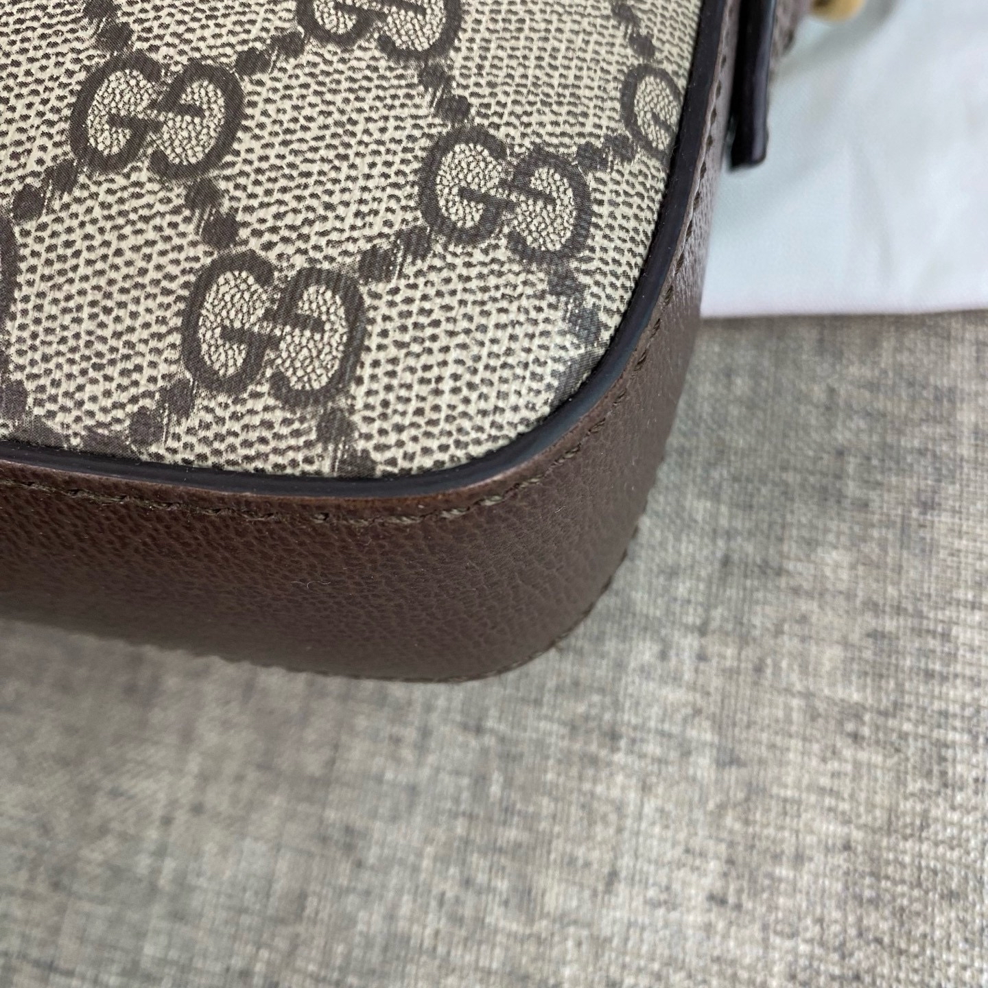 【預訂貨品】Gucci老花相機包