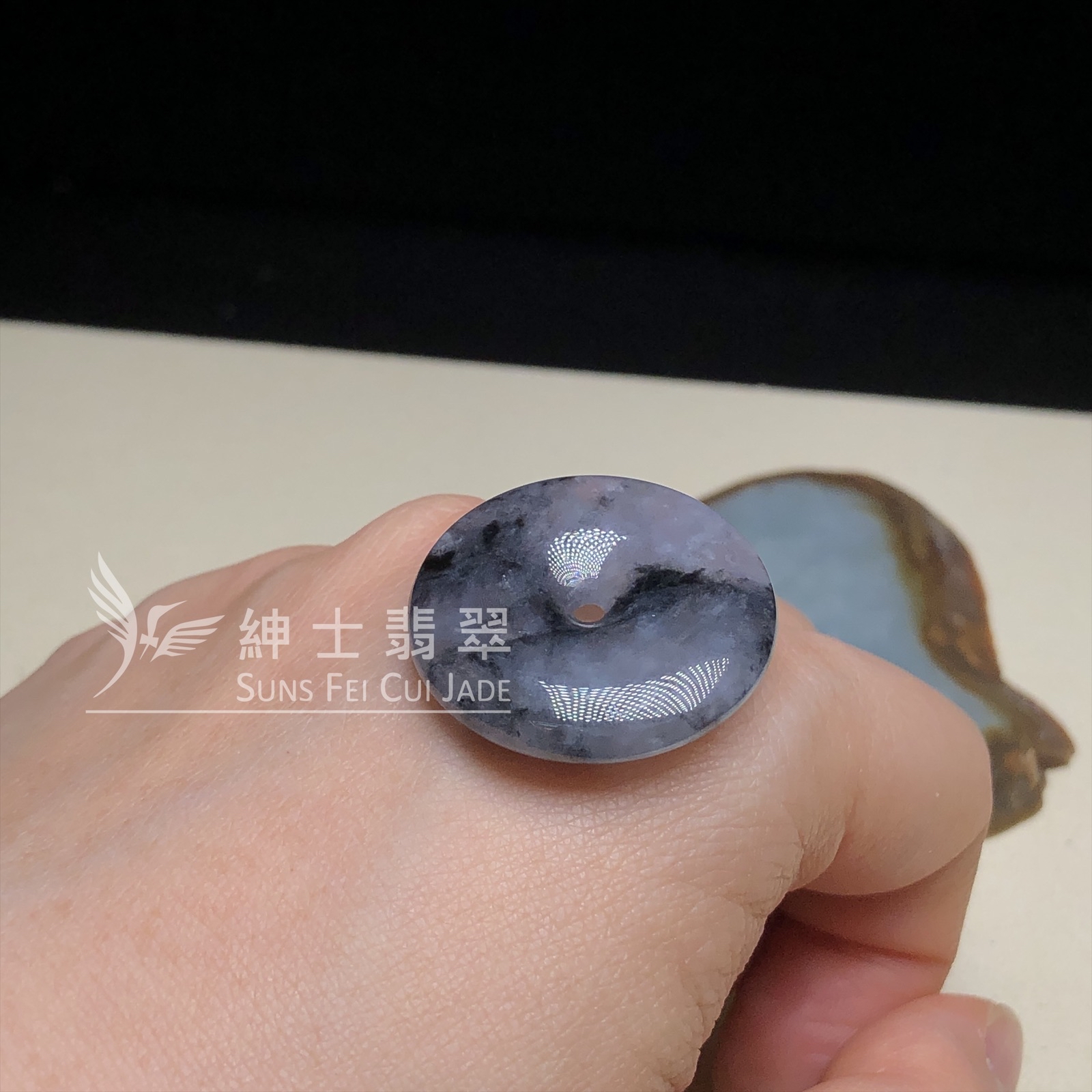 山水烏雞平安扣  B08287