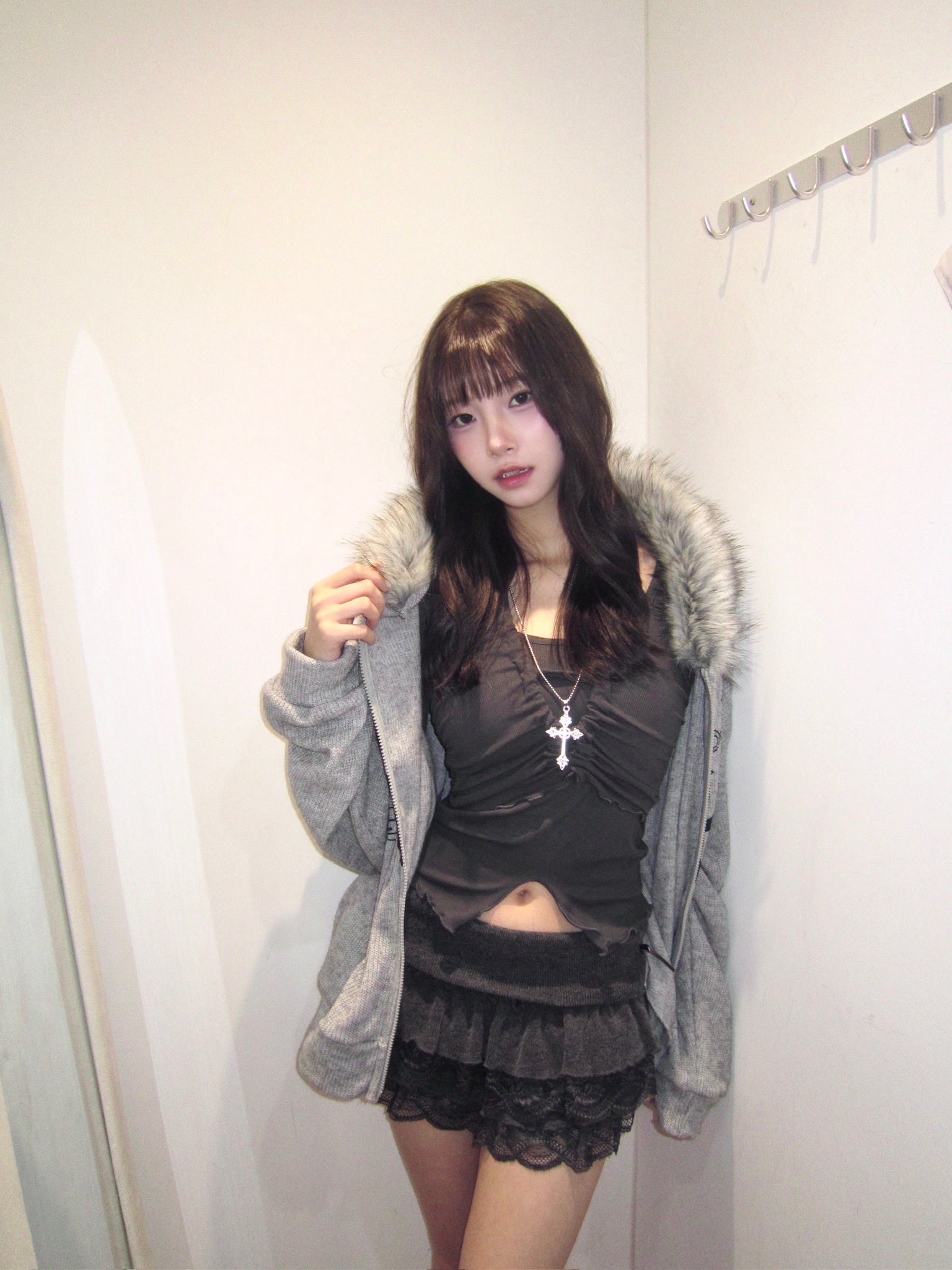 東大門性感掛頸綁帶上衣