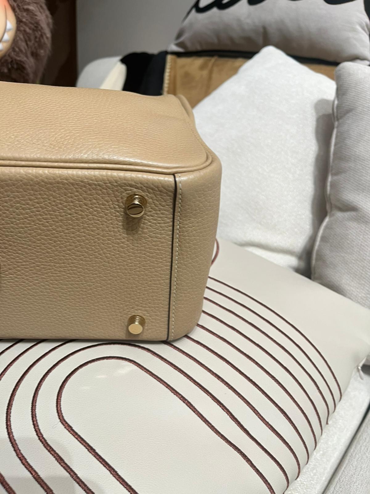 Hermes Lindy 26 Stamp X 風衣灰金扣 100%Authentic, 99%New ✅Dust bag✅Box