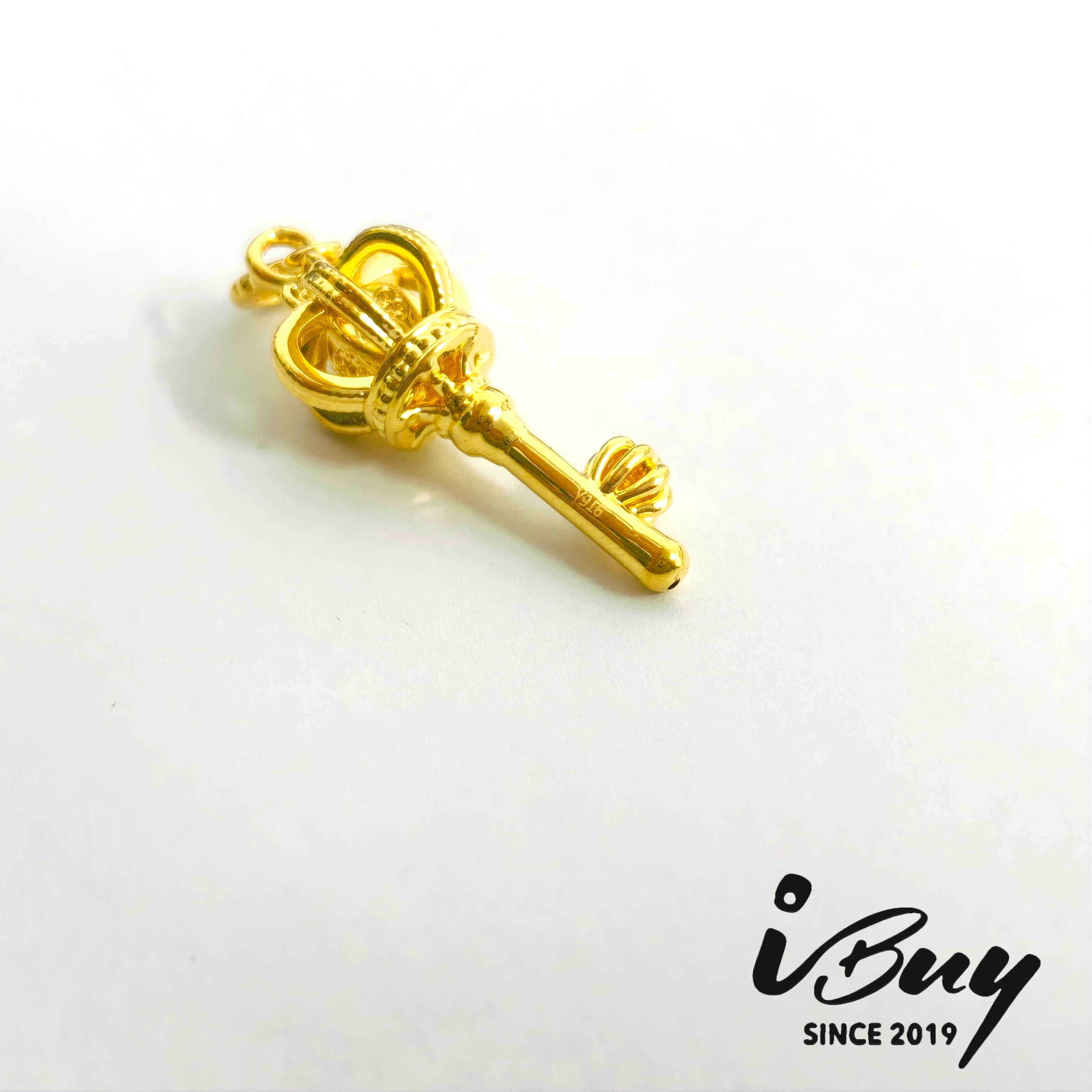 916 HARD GOLD CROWN KEY CHARM 916 硬金 王冠钥匙串咀