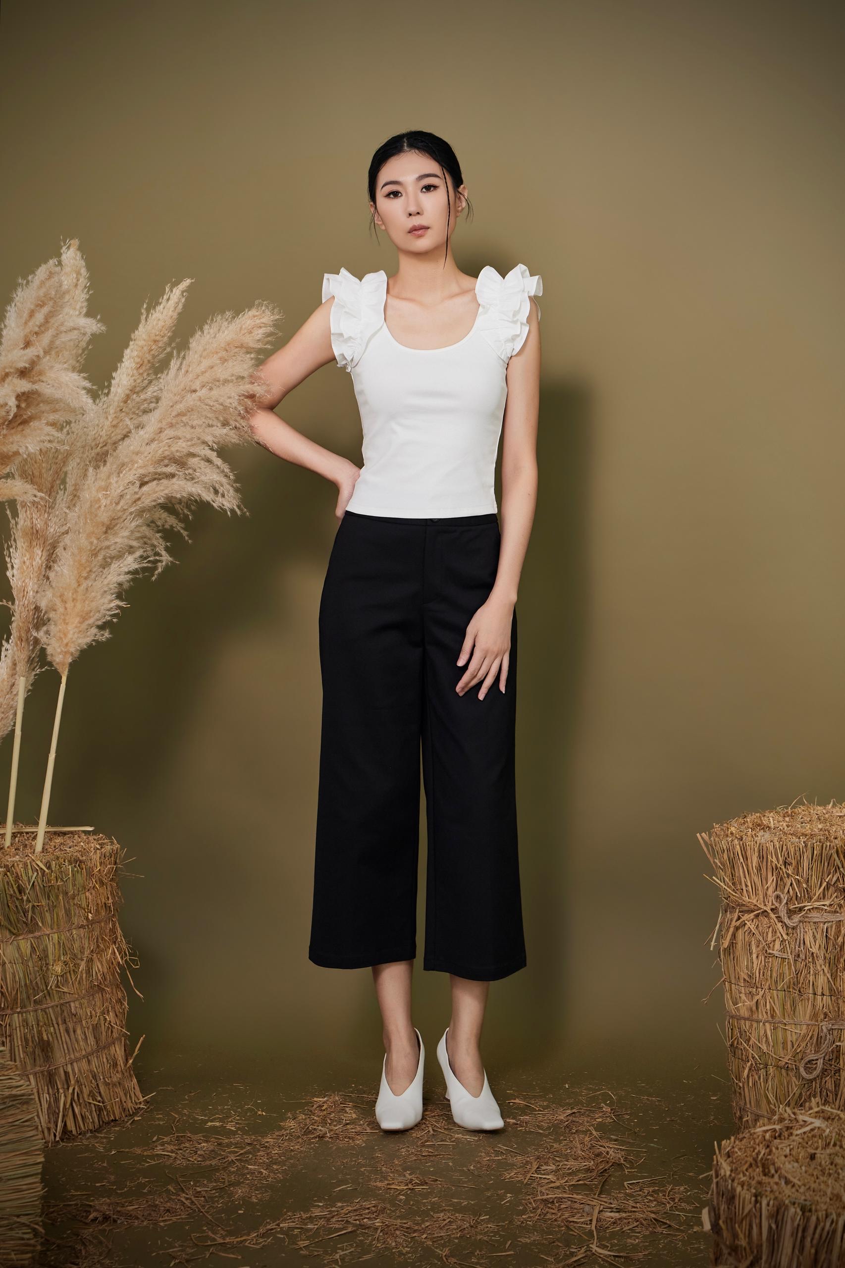 CP1649 Minimal Cropped Wide-Leg Pants