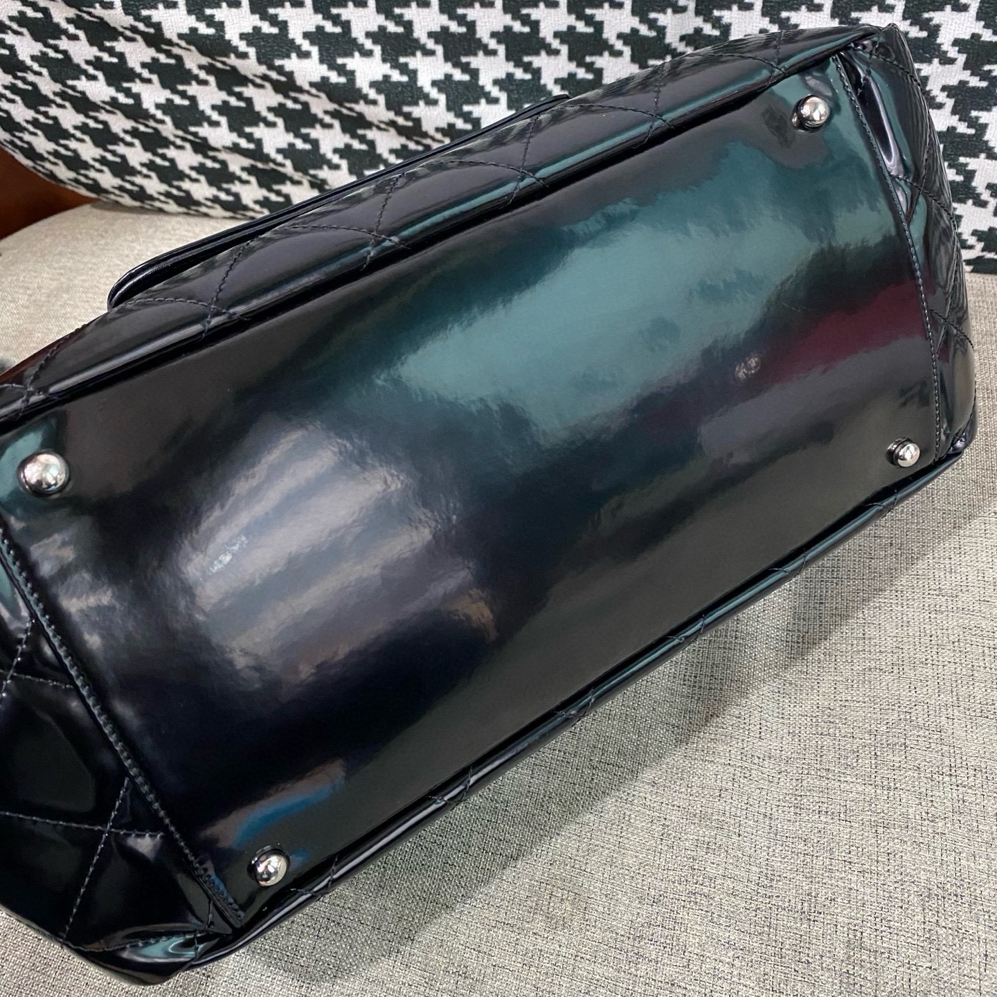 【預訂貨品】chanel黑銀2.55漆皮腋下包👜14開