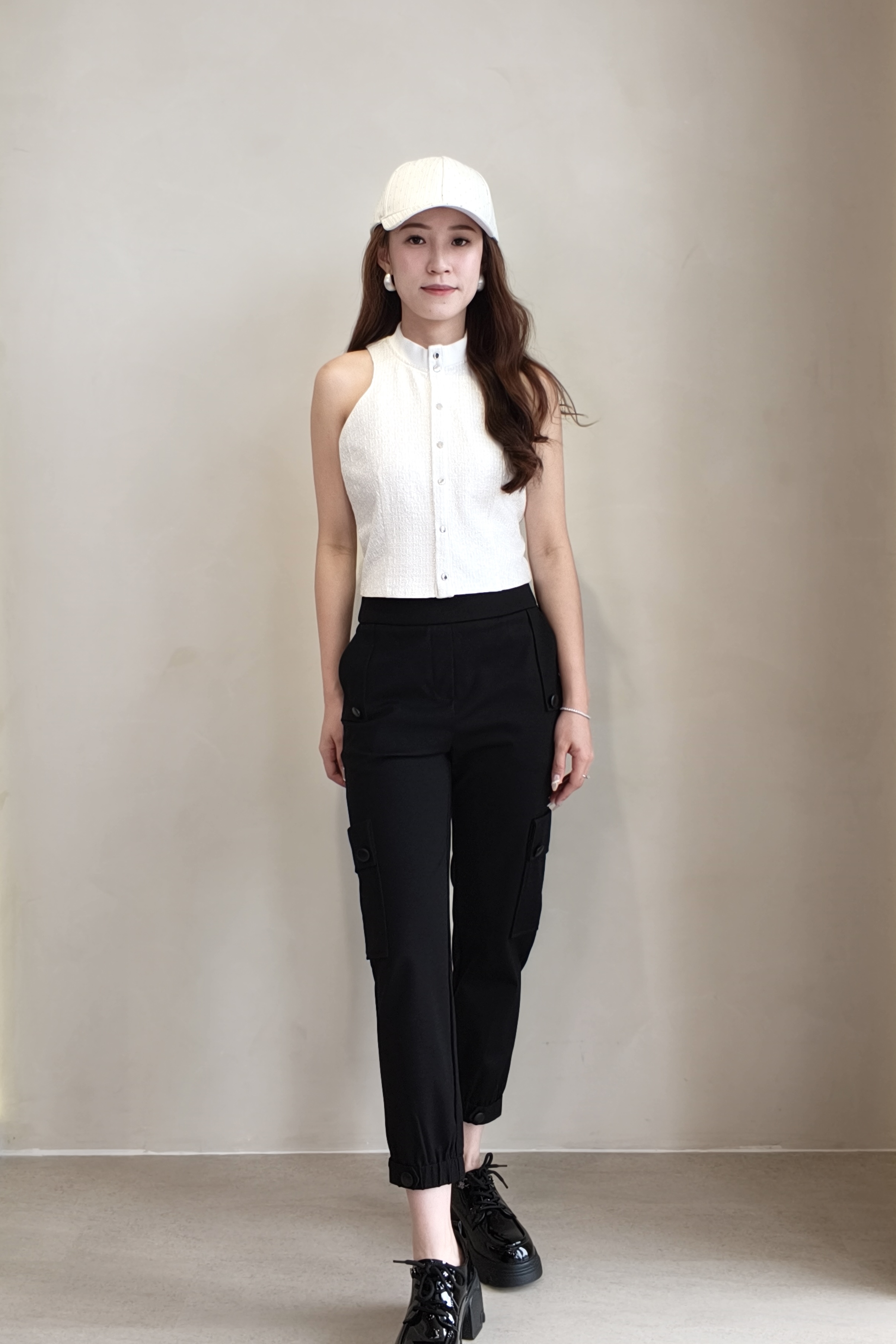 CB2548 Modern Minimalist Top