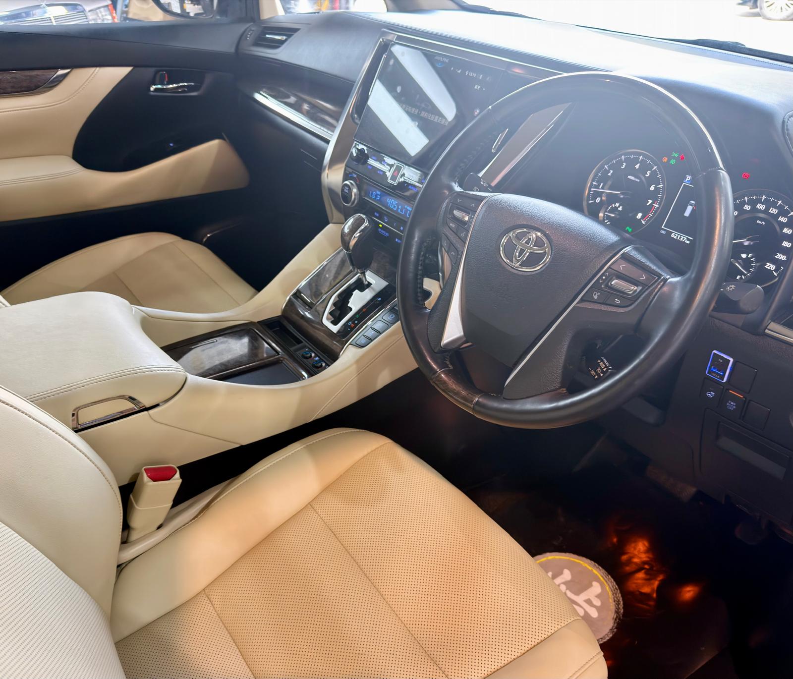 Toyota Alphard 3.5 Facelift 2018