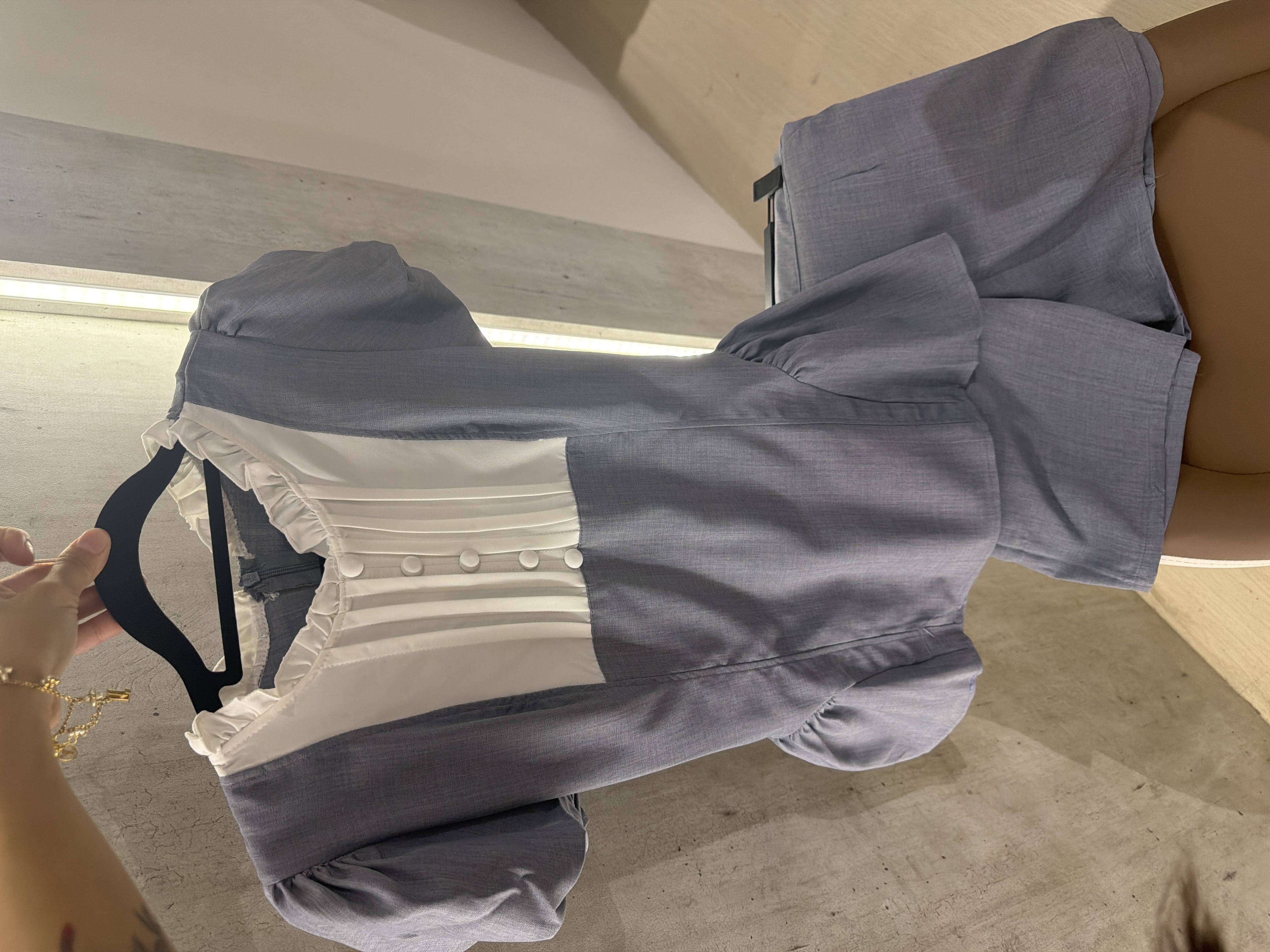 田園風復古泡泡袖褶皺洋裝两件套