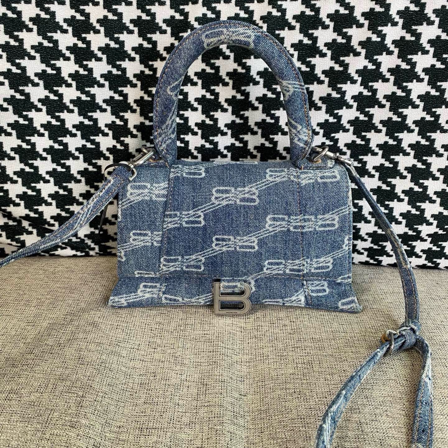 【預訂貨品】巴黎世家牛仔沙漏包 