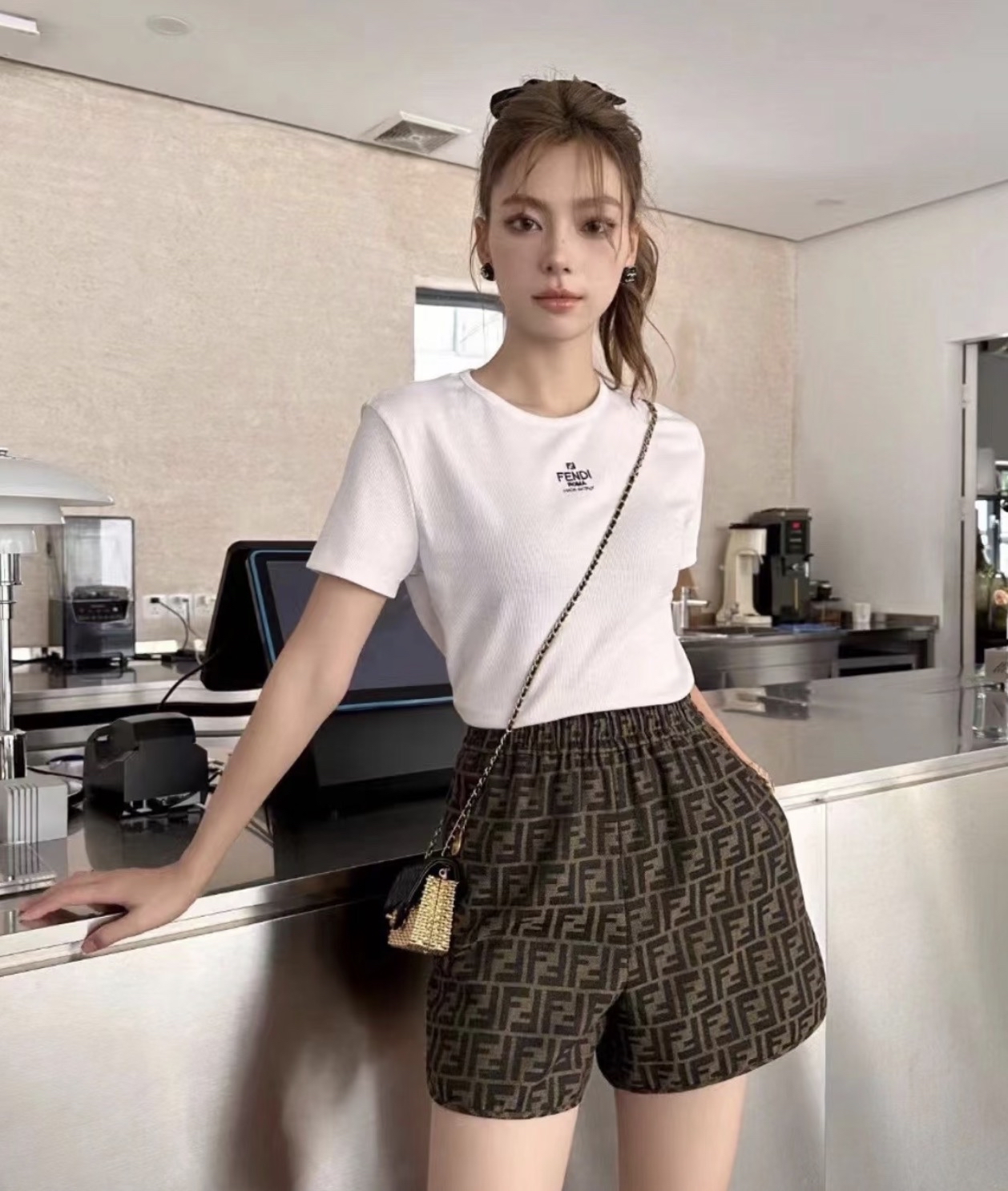 訂貨 ✈️ Fendi 新款白色 logo tee 收身款 Size XS/S/M/L