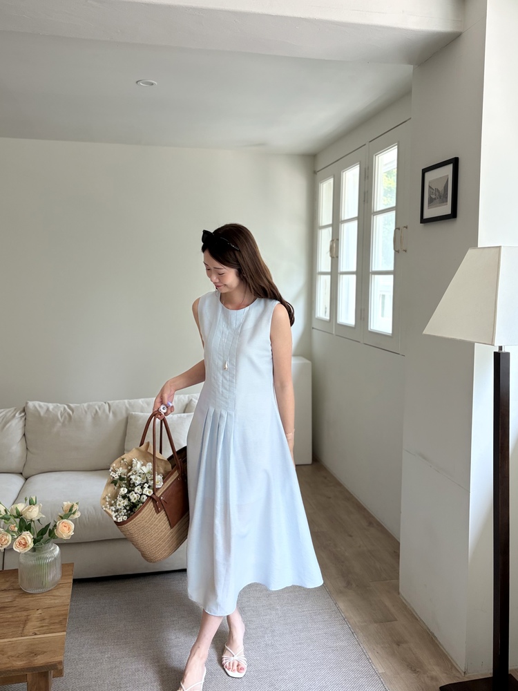 Linen Pintuck Dress (Blue)
