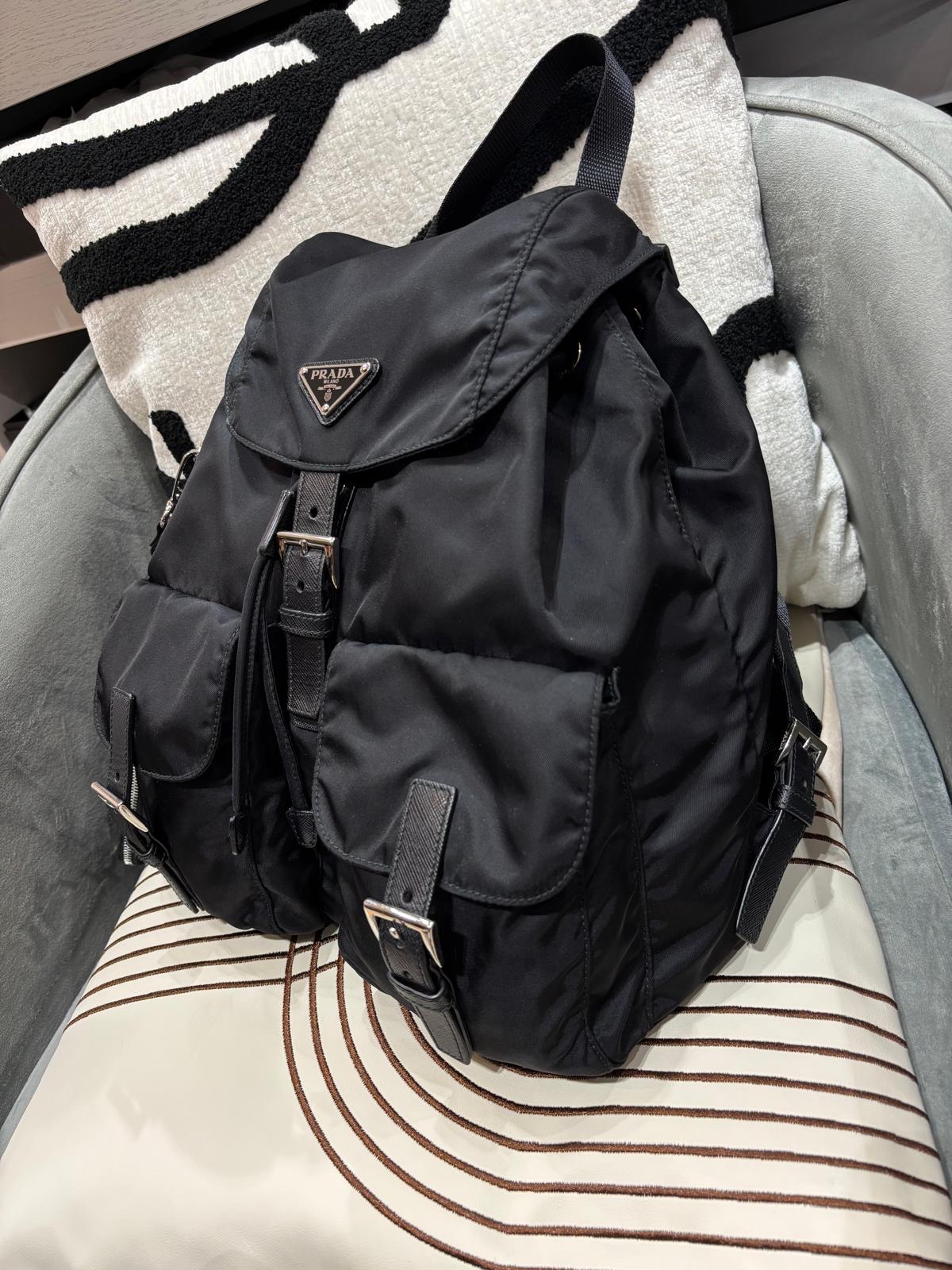 Prada Re-Nylon Backpack 100%Authentic, 95%New ✅pouch ✅Dust bag