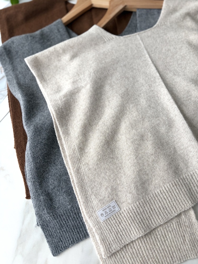 Woolen Knit Cape (3 color)
