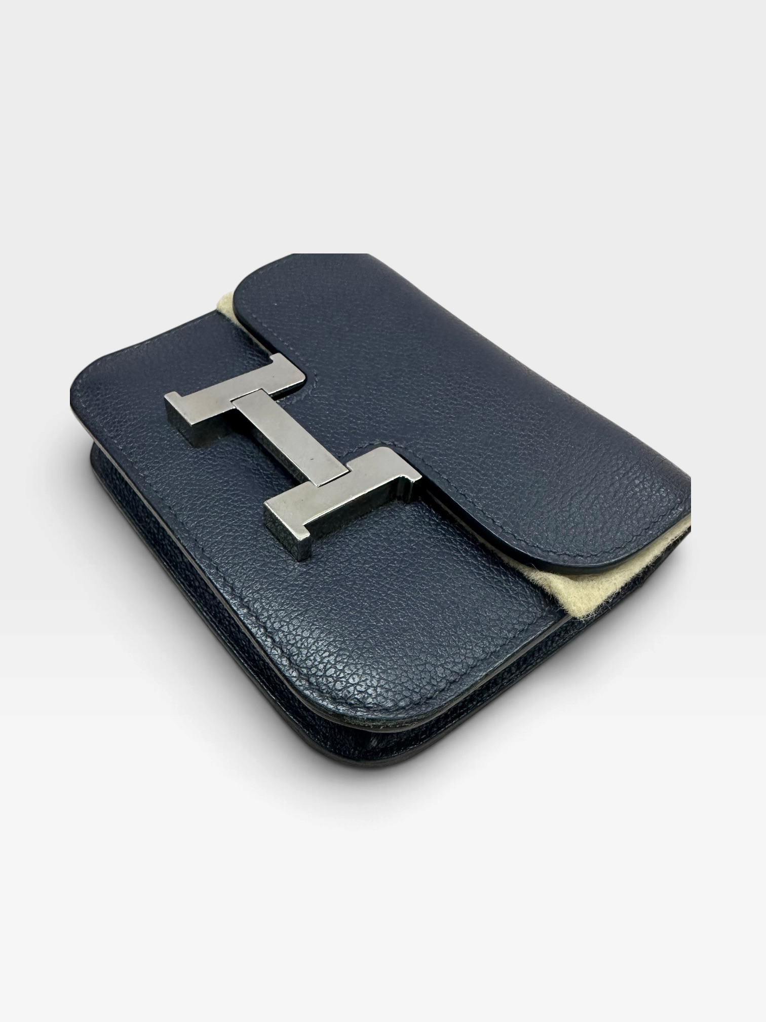 Pre-Owned Hermès Constance Slim wallet/Stamp U/Product Code: 102010