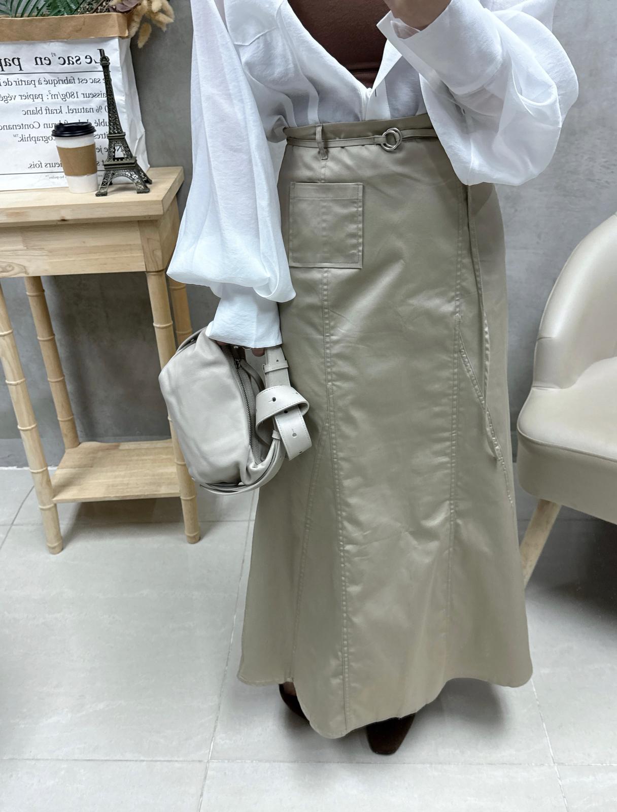 D16 打褶腰恤衫外套