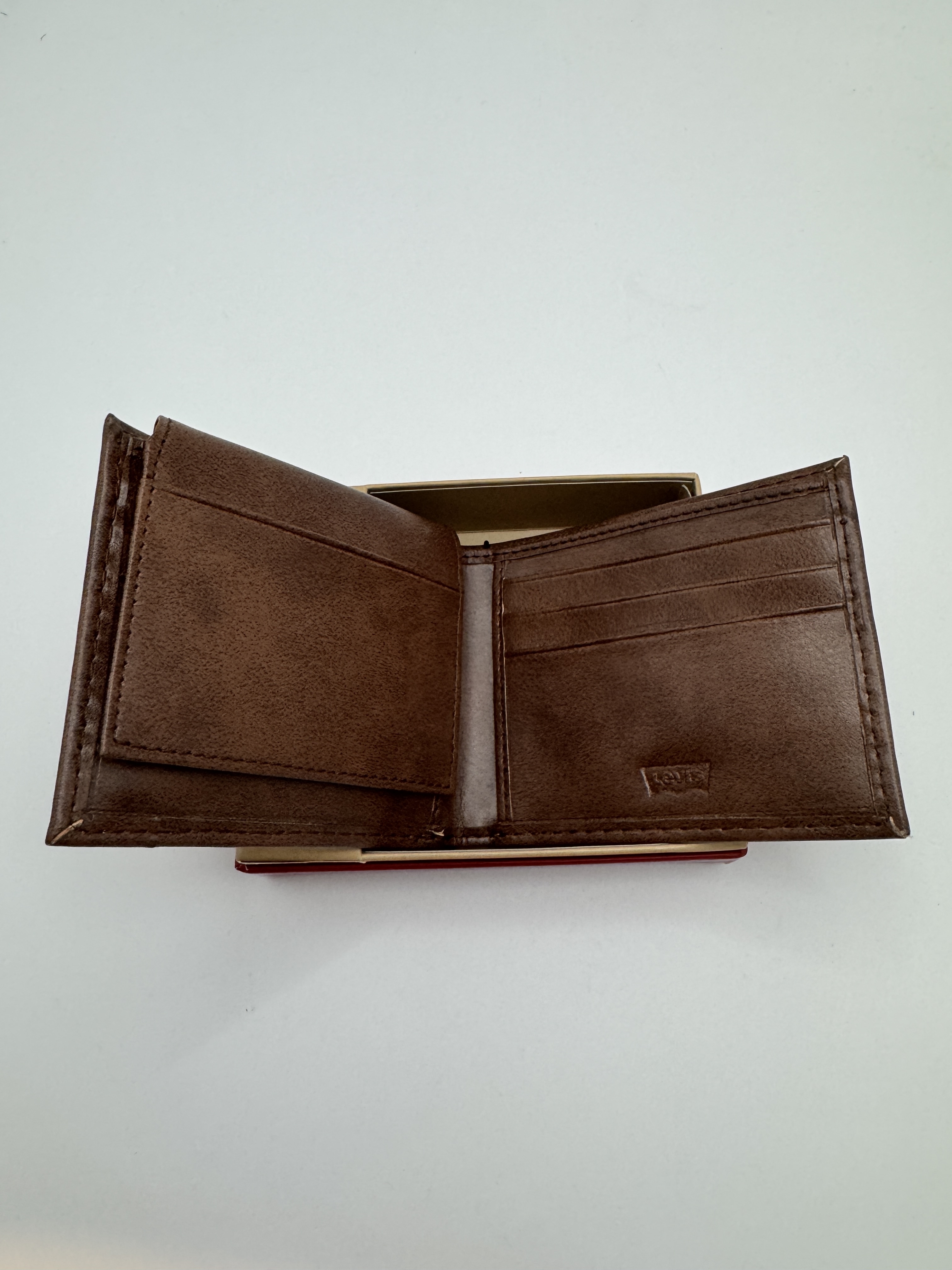Levi’s 啡色皮銀包(香港現貨）