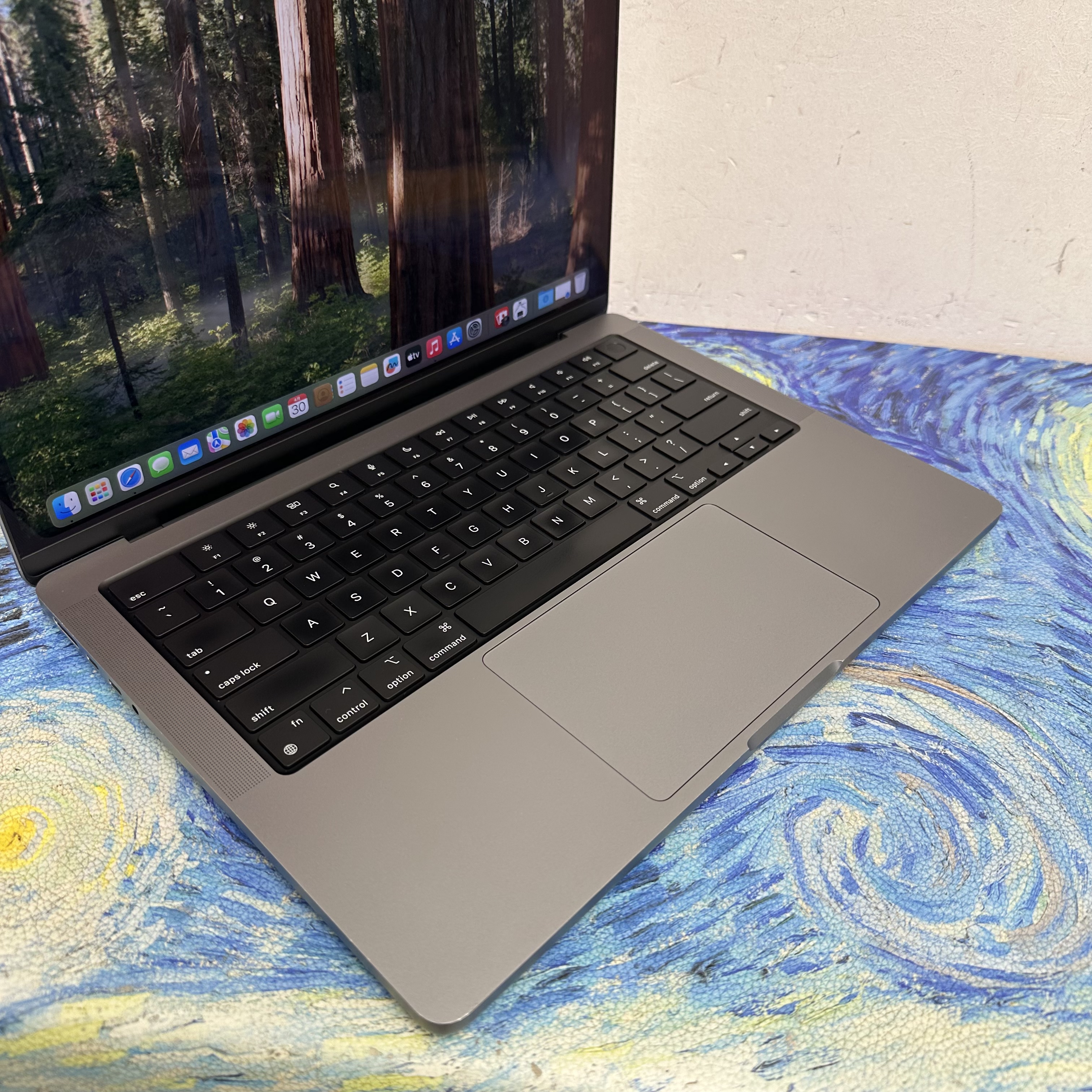 #5803 Apple MacBook Air M1 CPU 8GB Ram 256GB SSD