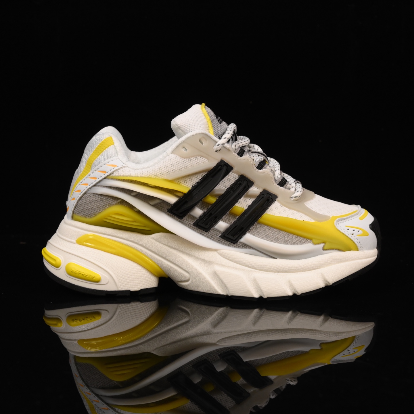 Pharrell Williams x Adidas Adistar Jellyfish 