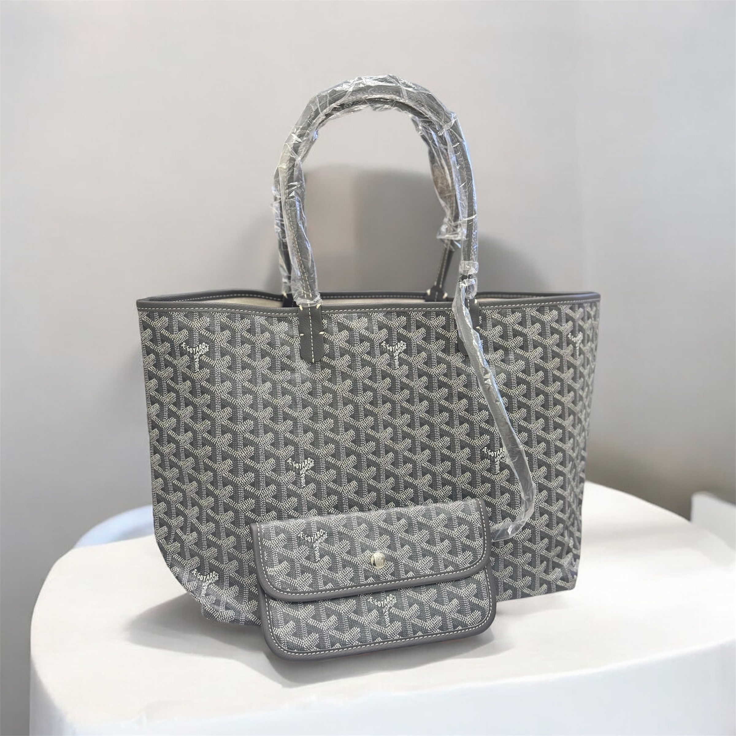 Unused Goyard Saint Louis Tote-PM Grey
