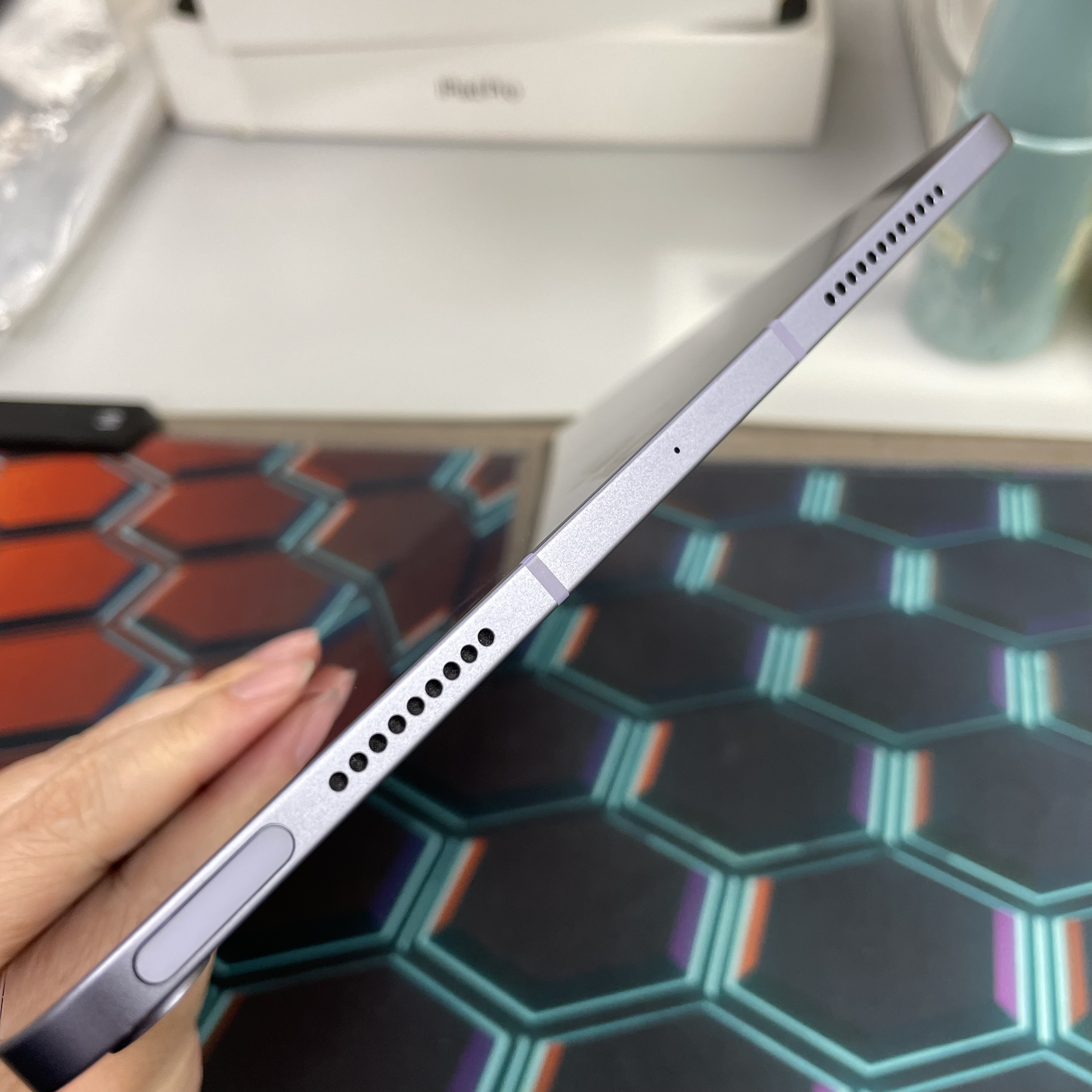*774998 iPad Air 5 勁靚機 256GB 插卡版 紫色 purple