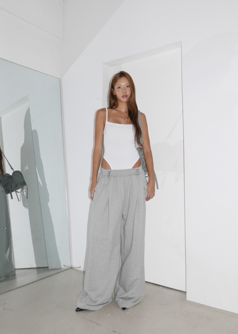 Side Cutout Square Neck Sleeveless