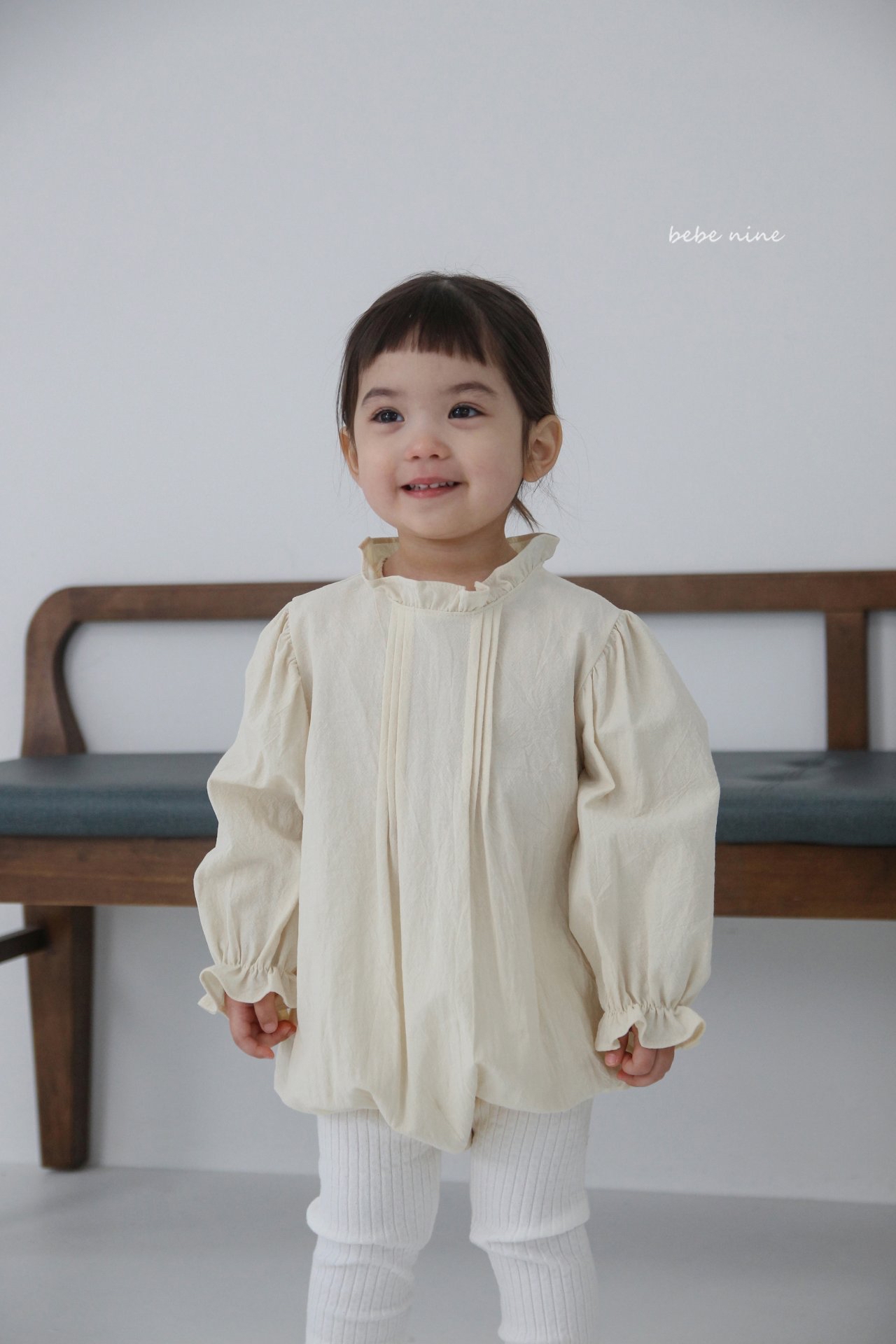 🌸預訂 韓國直送🌸🇰🇷Bebenine兩色摺紋花邊領長袖包屁衣