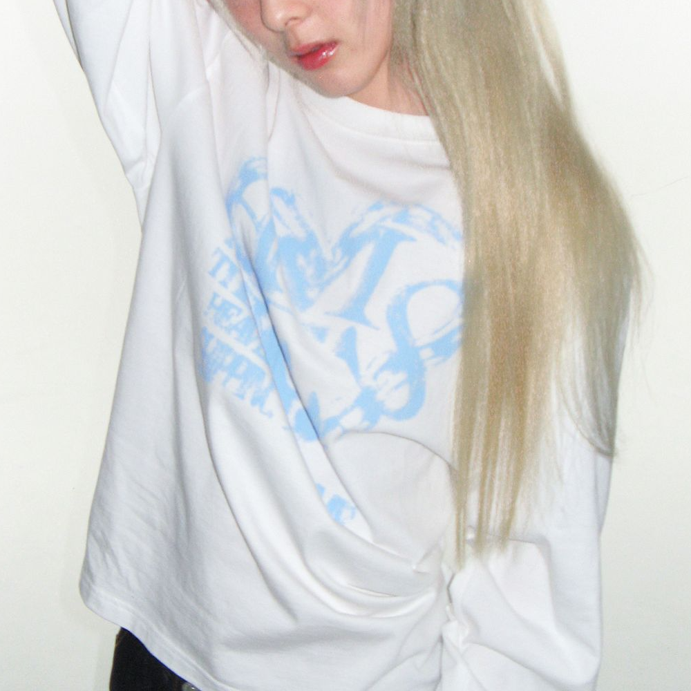 [Ames Worldwide] AMES HEART GRAPHIC LS TEE (2款)