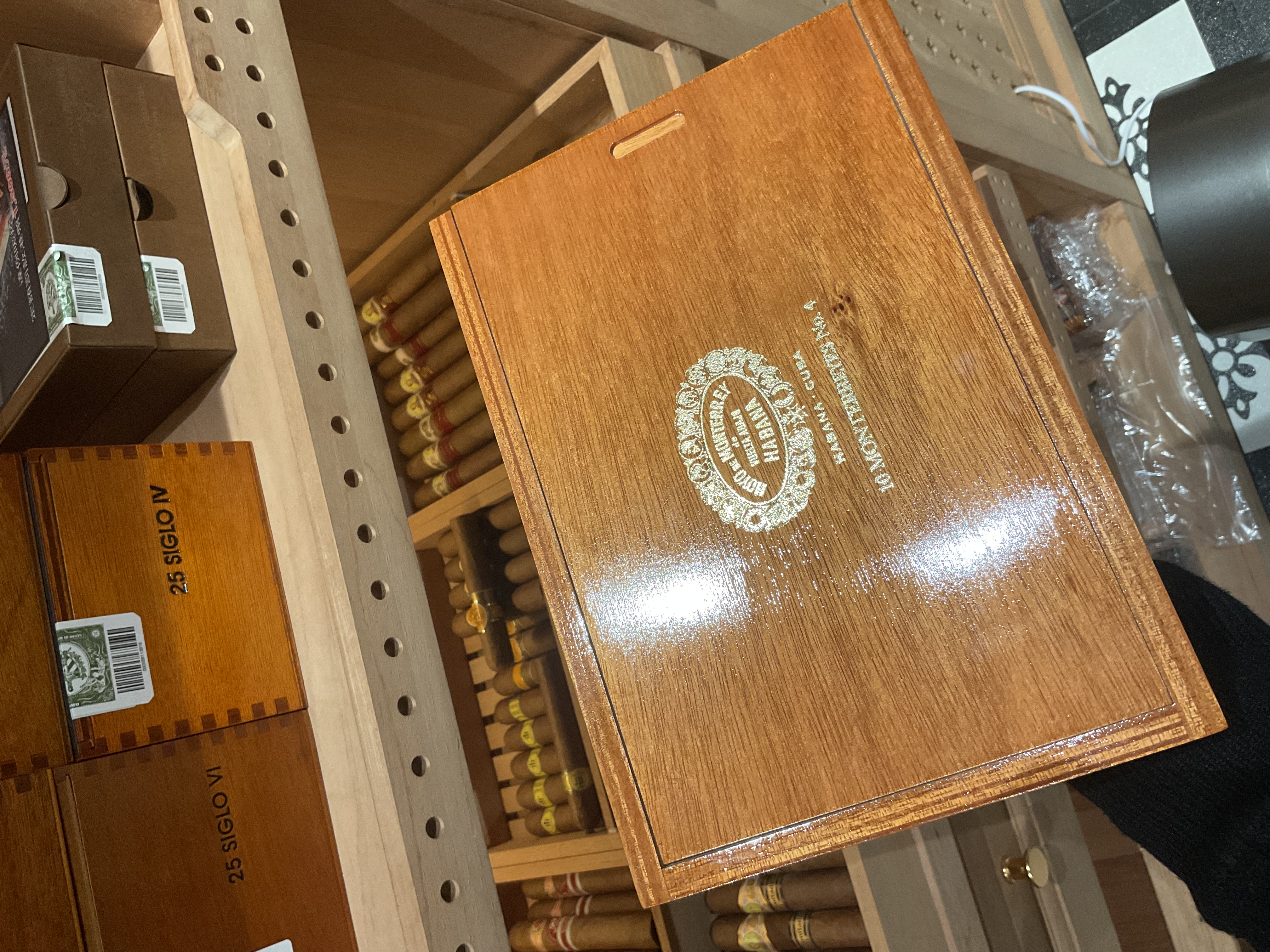 HOYO DE MONTERREY好友2021年限（10支）