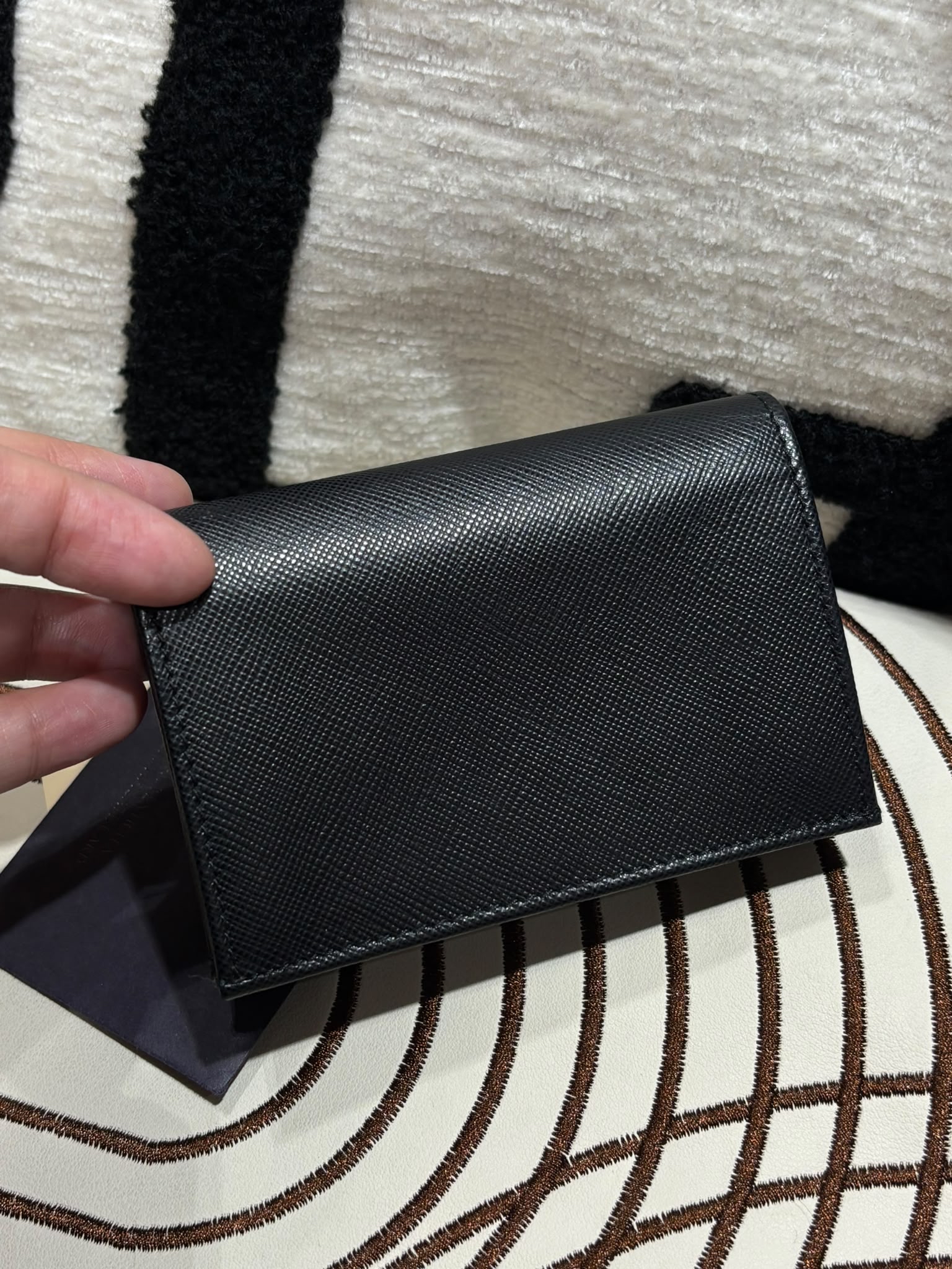 Prada Card Holder Calfskin So Black 100%Authentic, 98%New 
