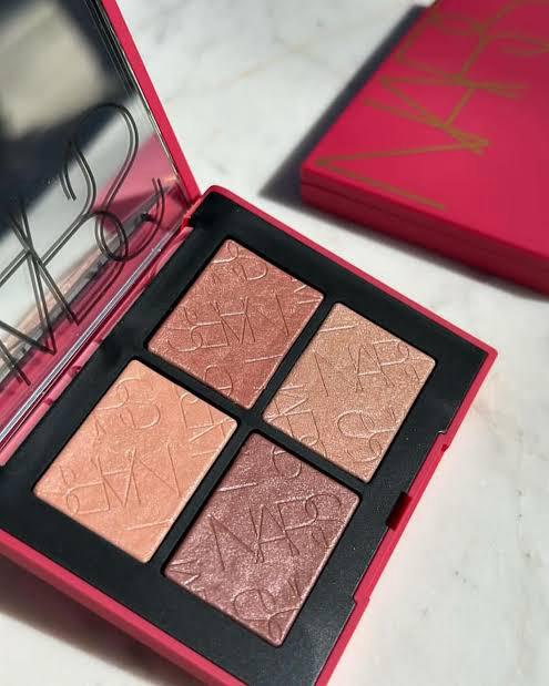 Nars #OSAKA 眼影😍