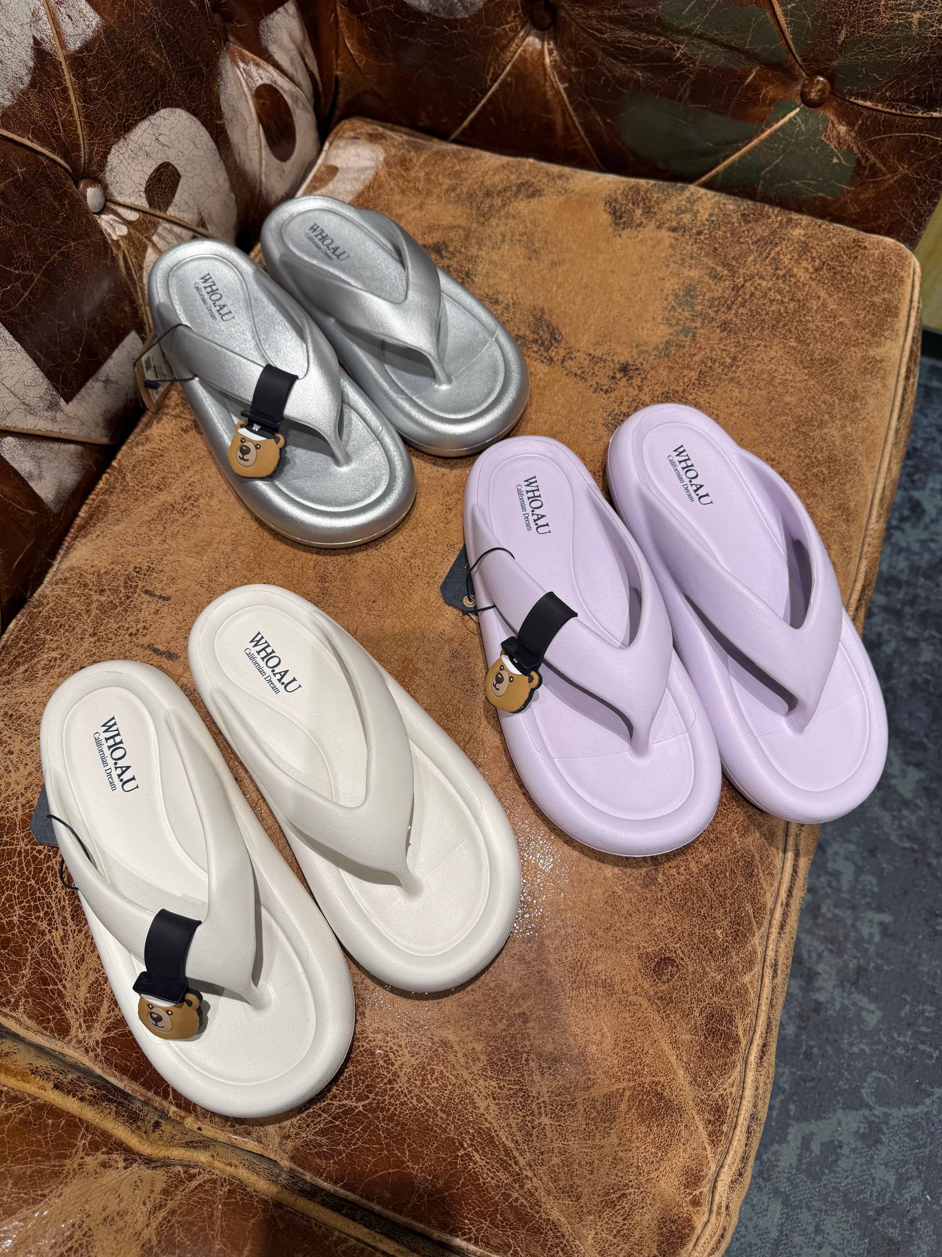 🇰🇷Whoau 厚底凉鞋✨