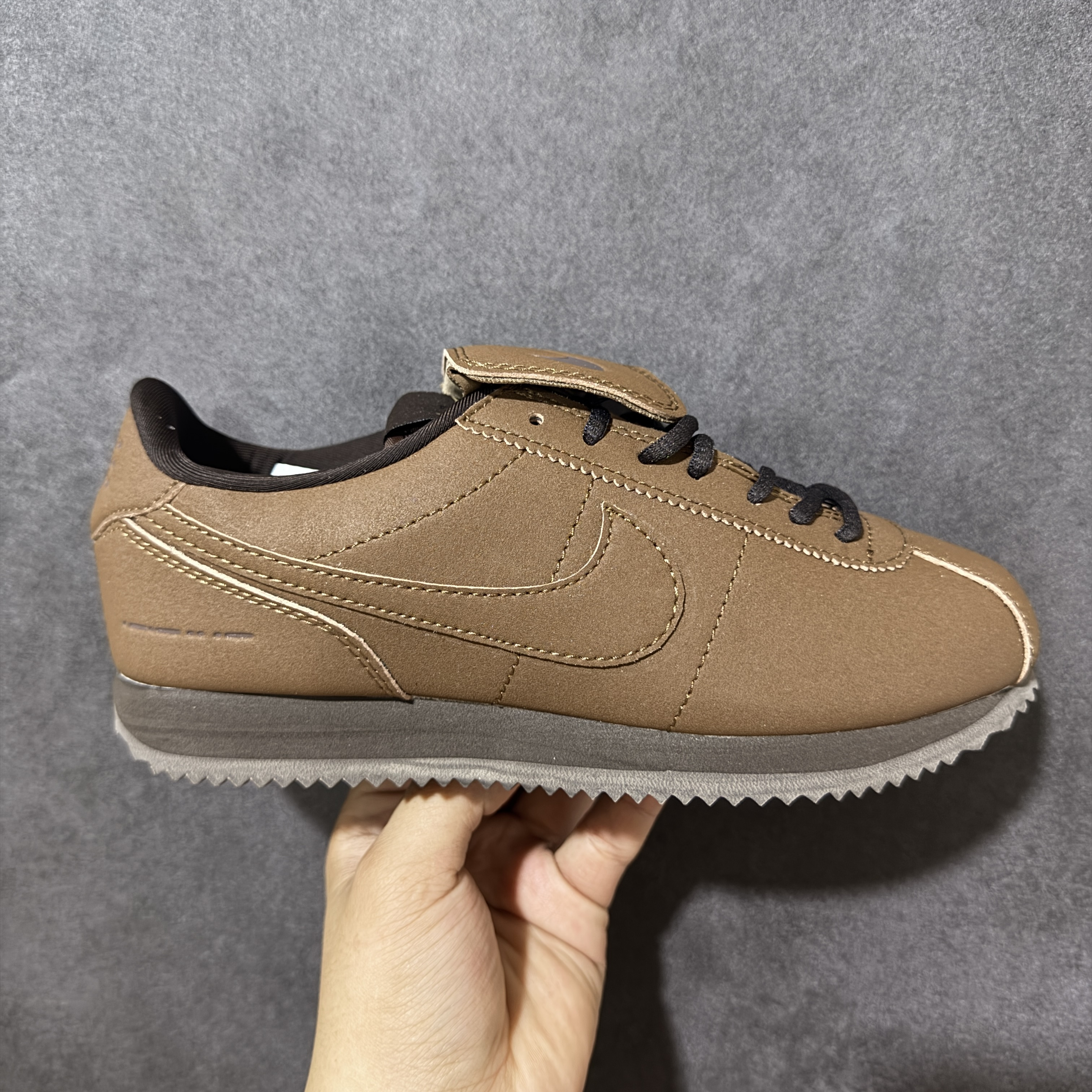 Nike Cortez Leather SE IR0800-299