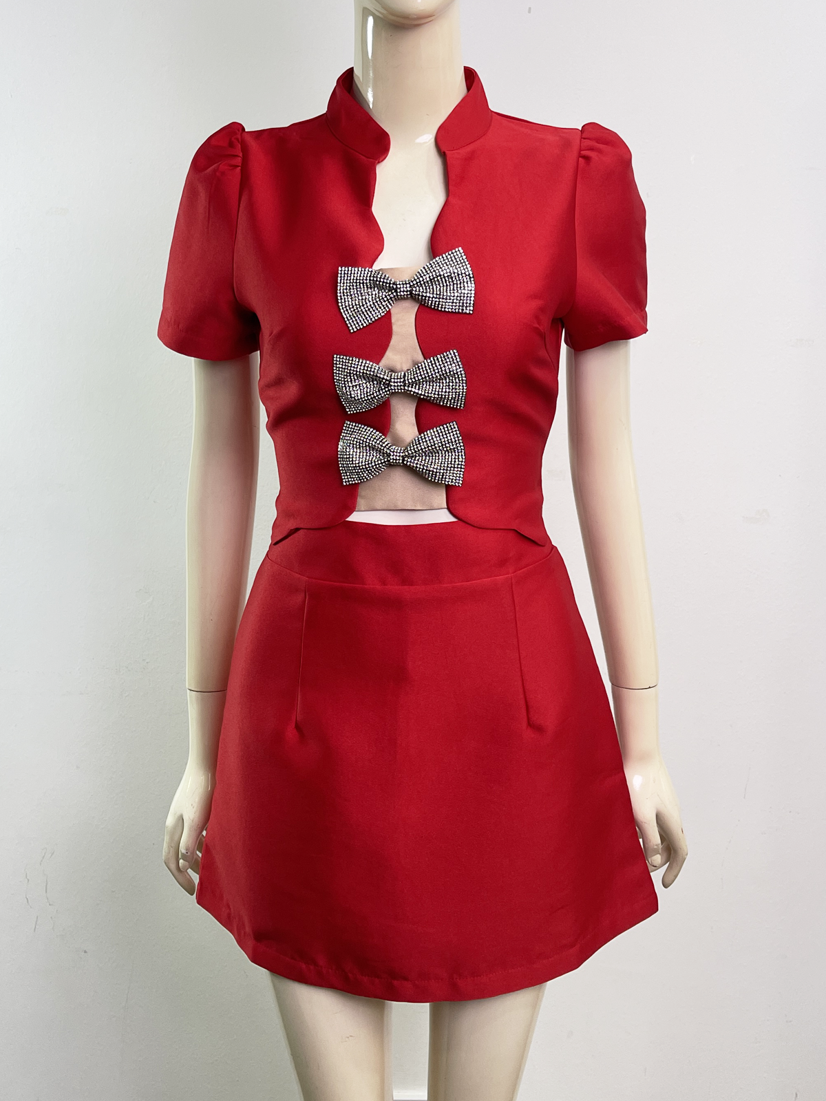 Scarlet Fortune Bow Set M126